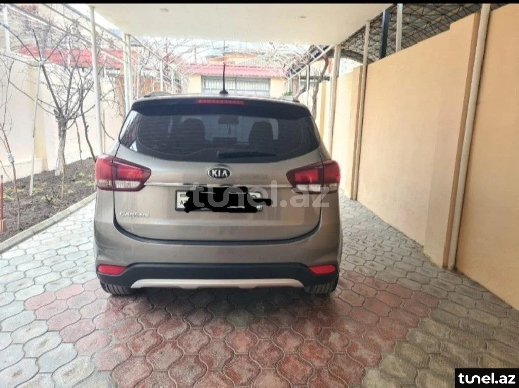 Kia Carens 2017