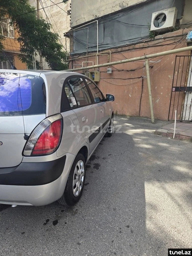 Kia Rio 2006