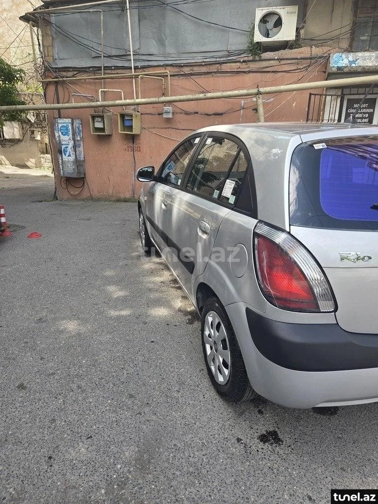 Kia Rio 2006