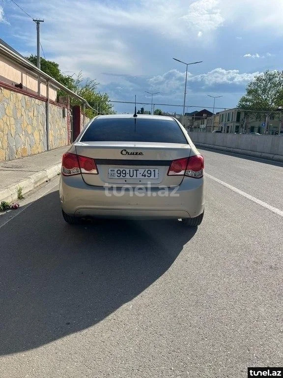 Chevrolet Cruze 2012