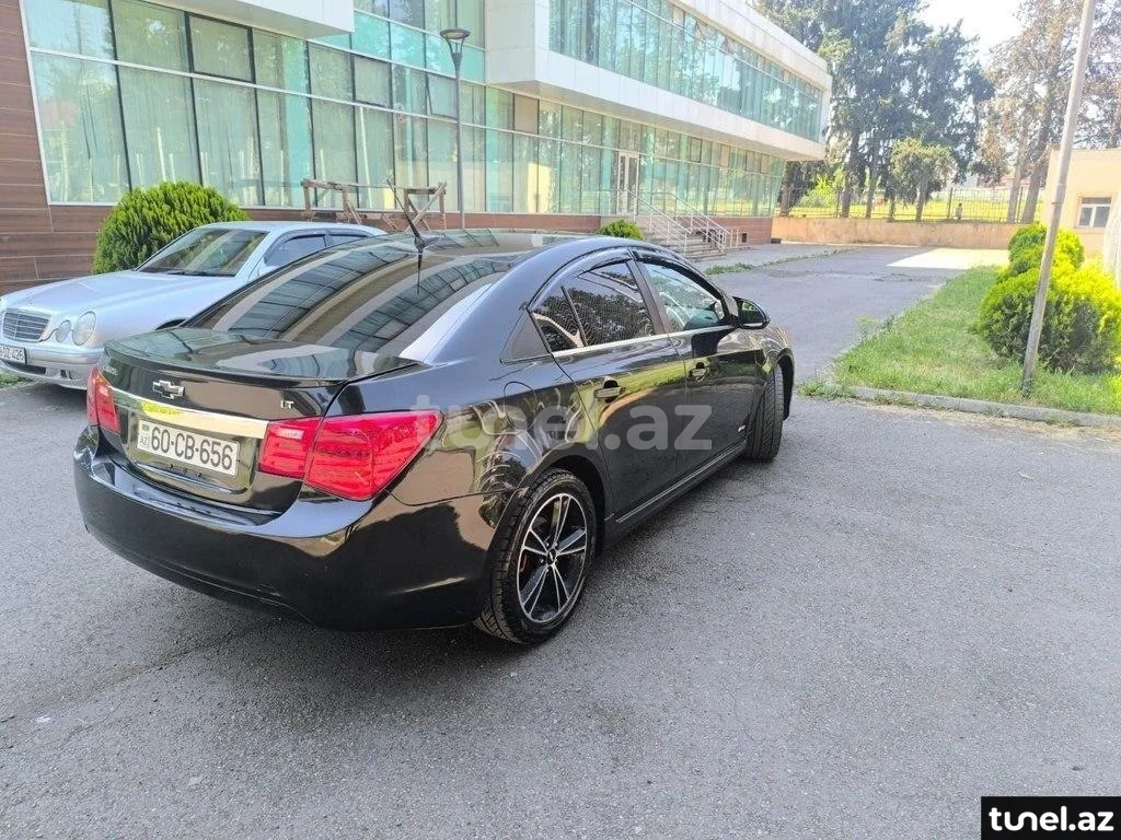 Chevrolet Cruze 2013