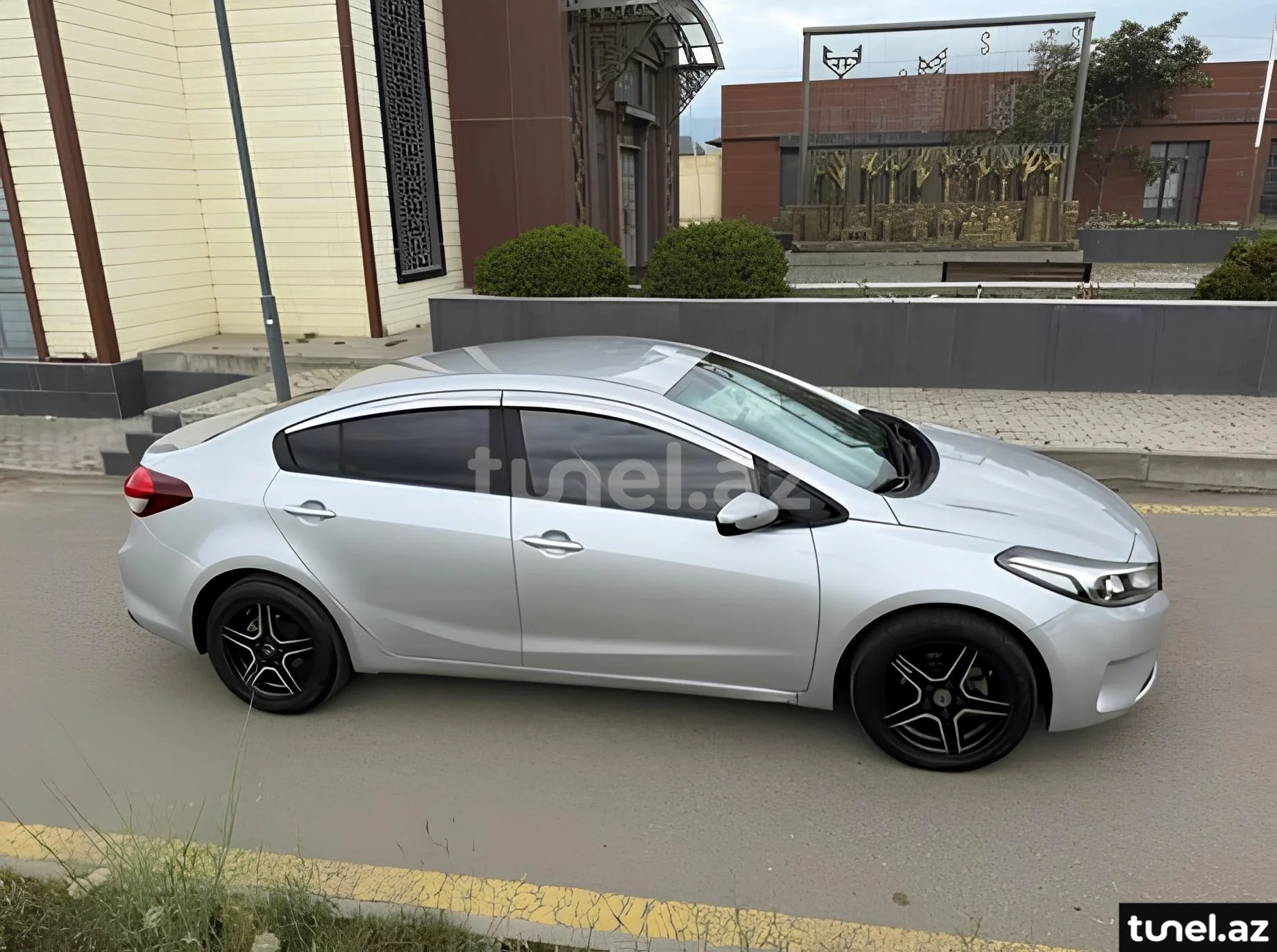 Kia K3 2016