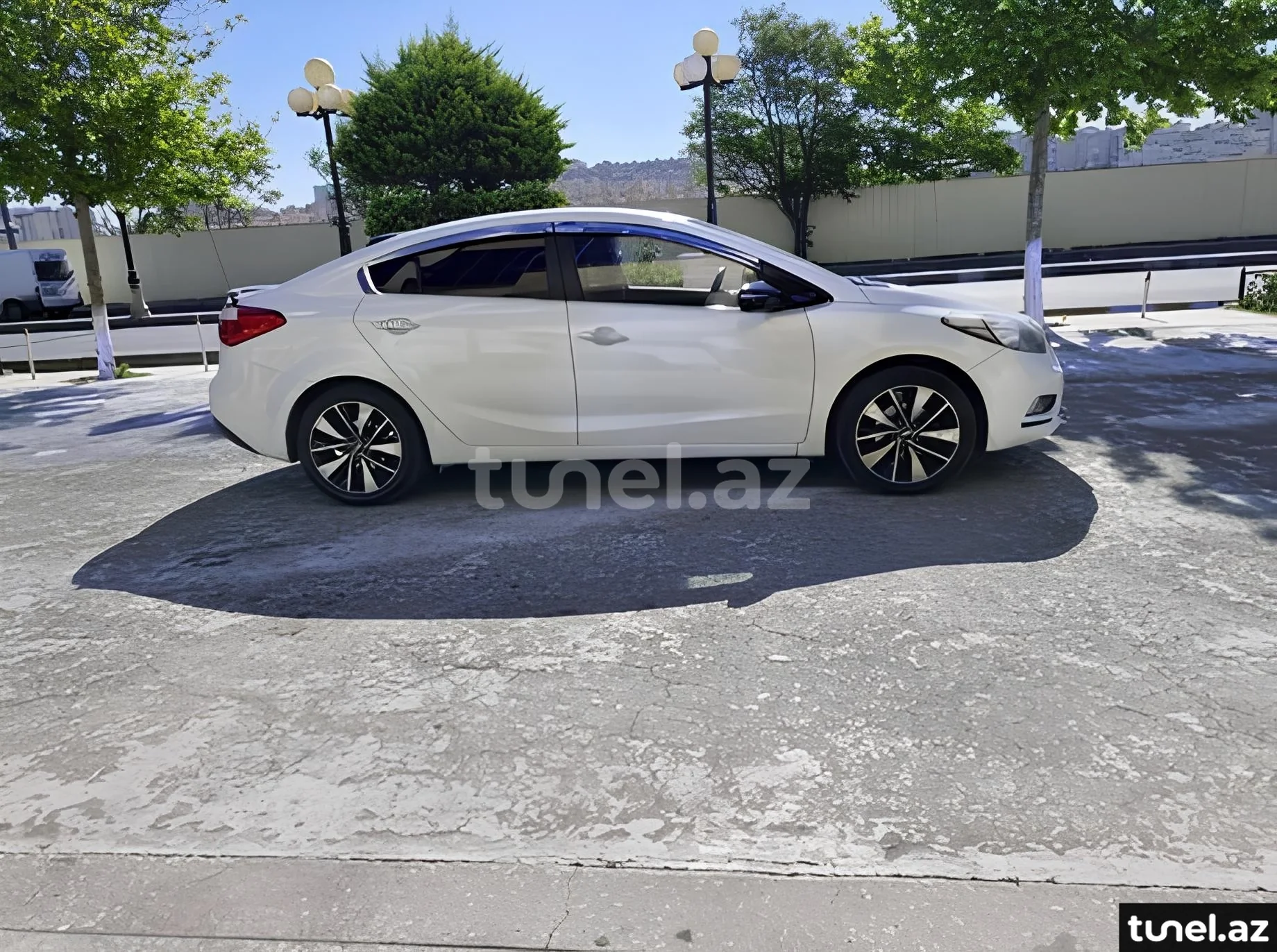 Kia K3 2014