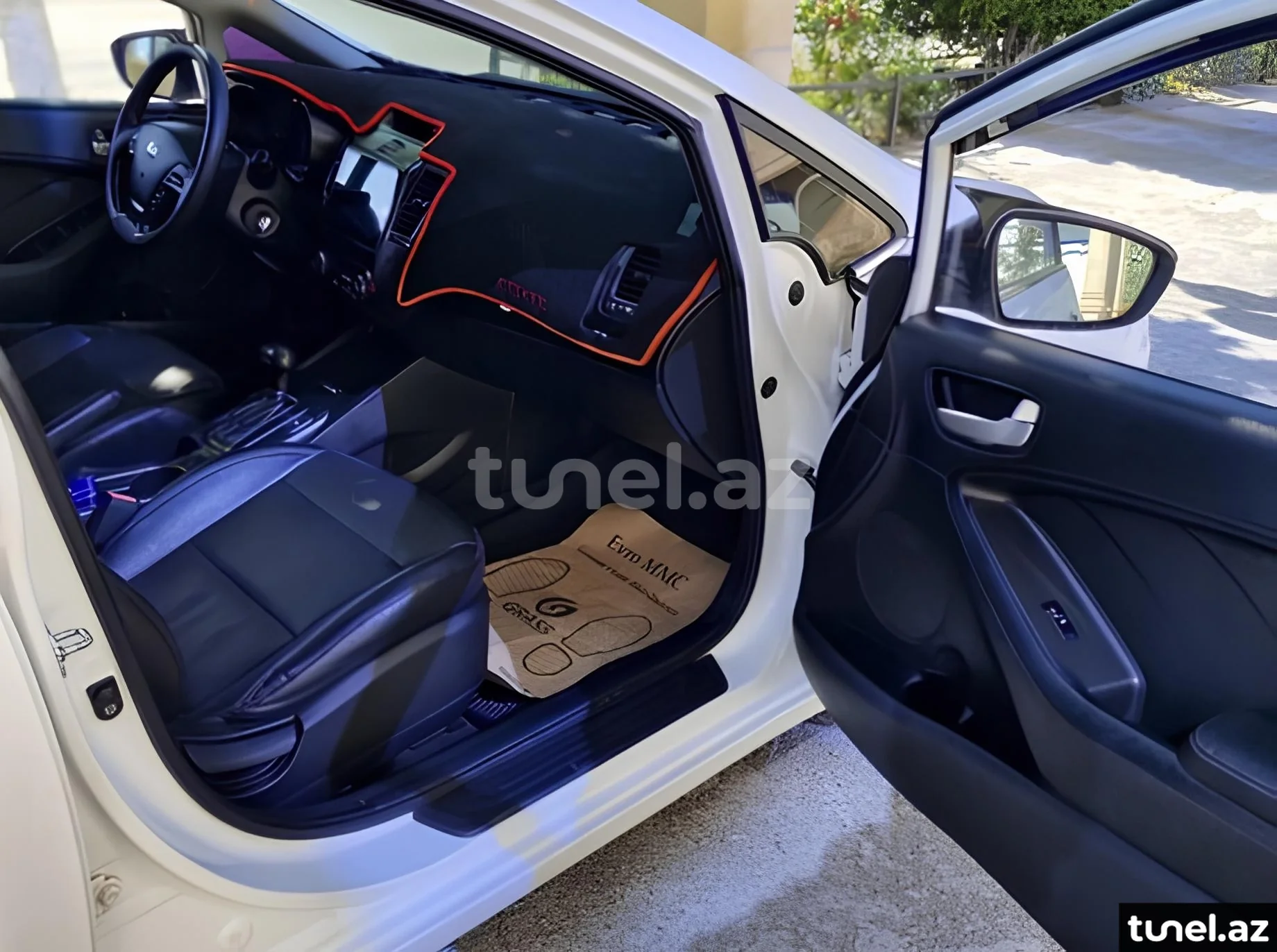 Kia K3 2014