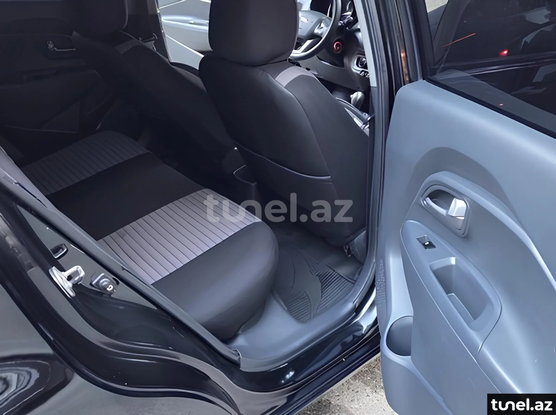 Kia Rio 2012