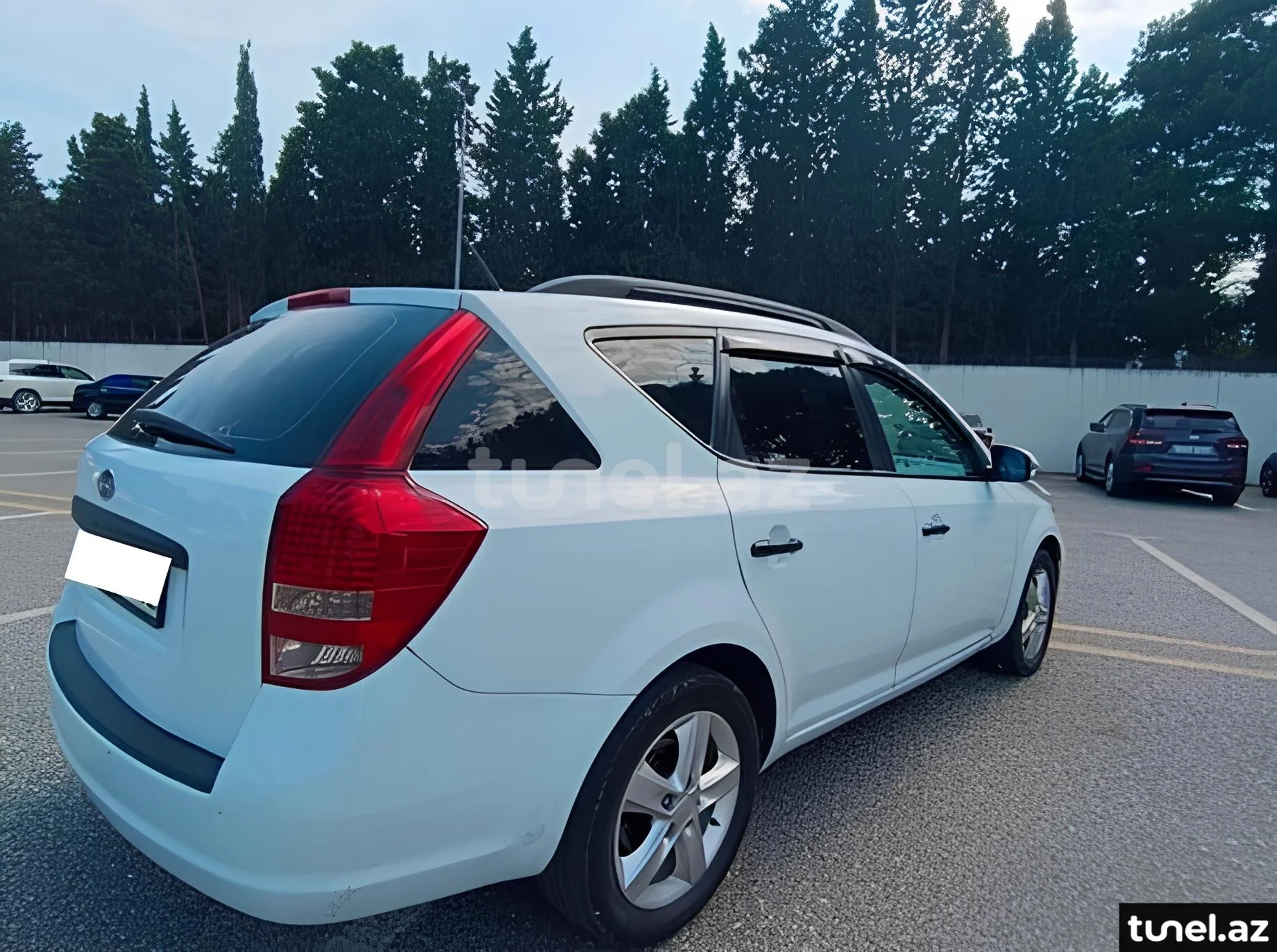 Kia Ceed SW 2011