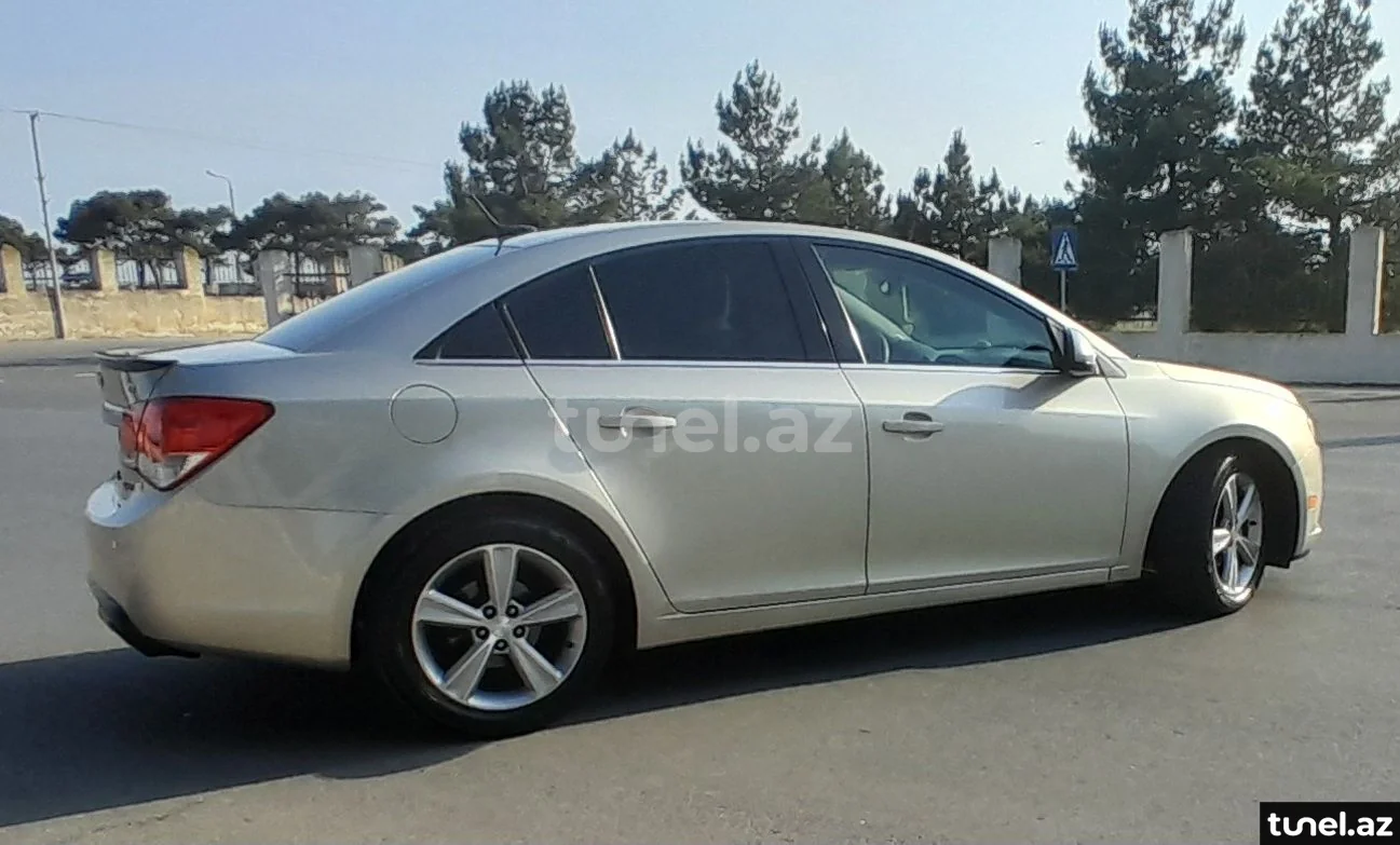 Chevrolet Cruze 2012