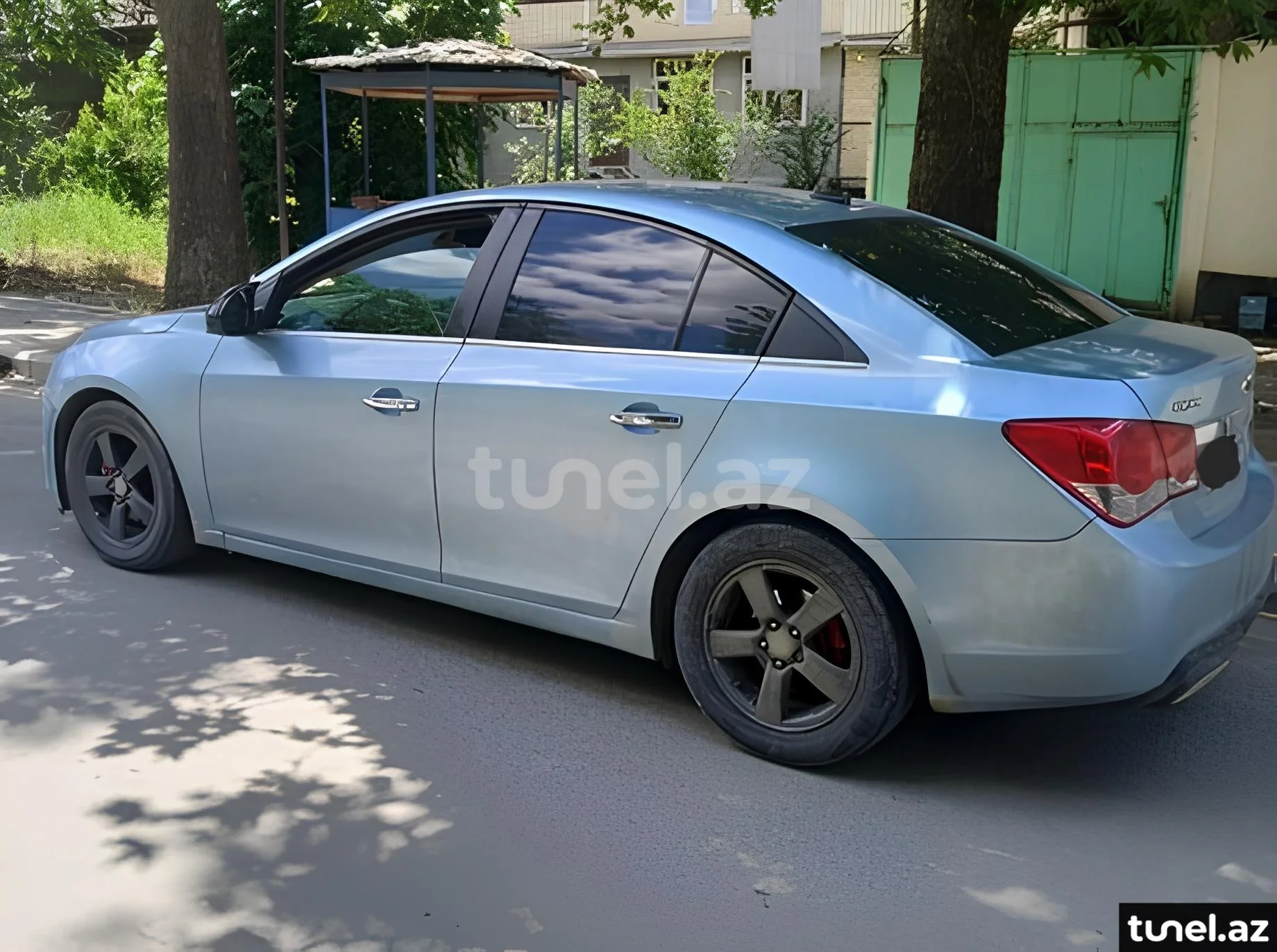 Chevrolet Cruze 2011
