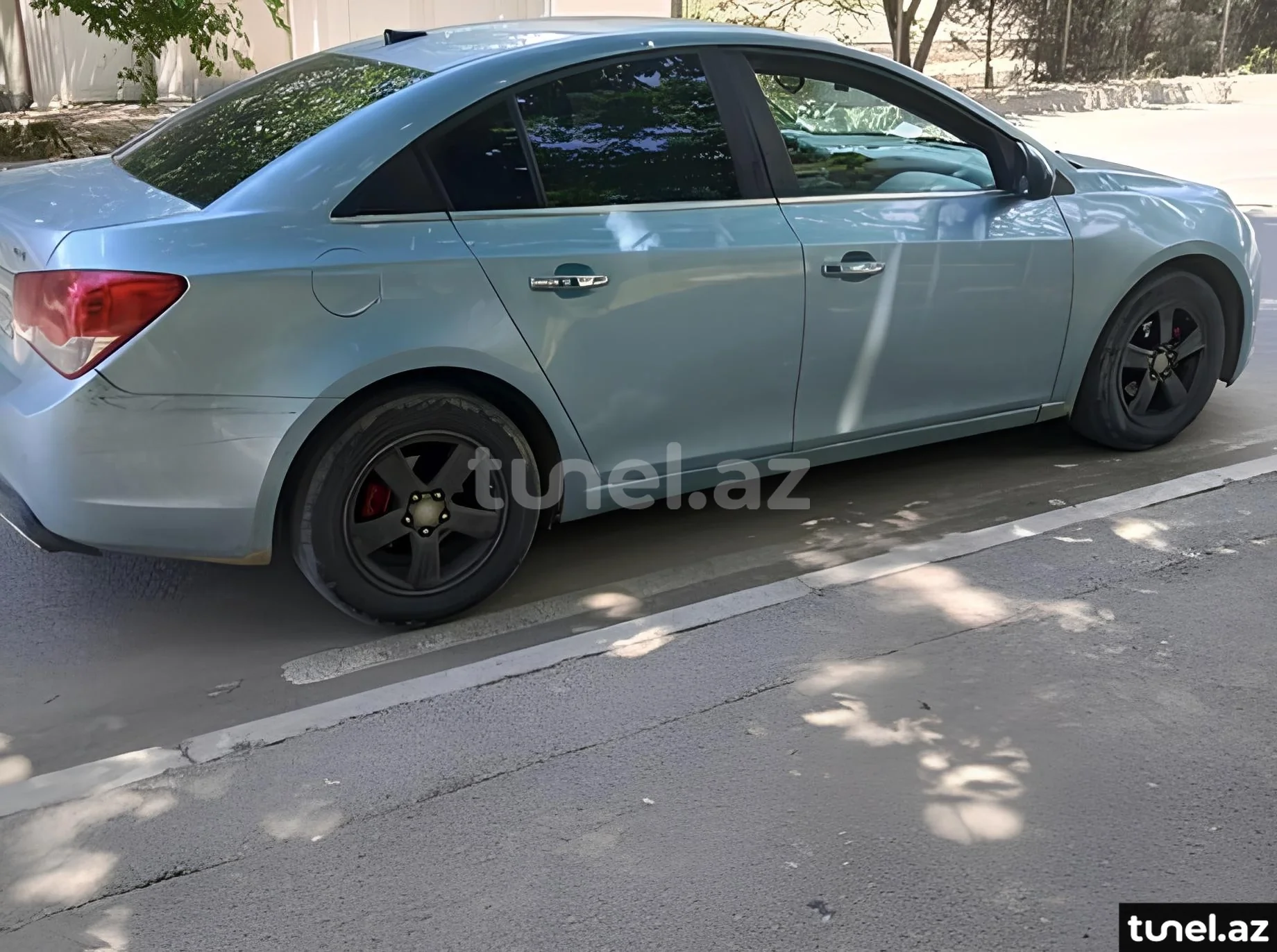 Chevrolet Cruze 2011