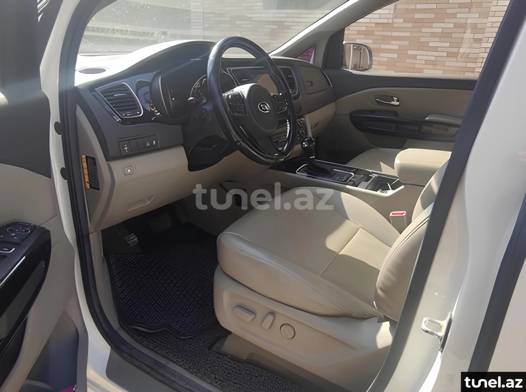 Kia Carnival 2014