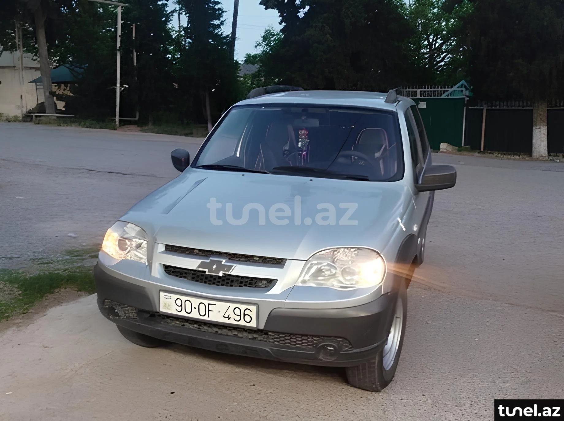 Chevrolet Niva 2012
