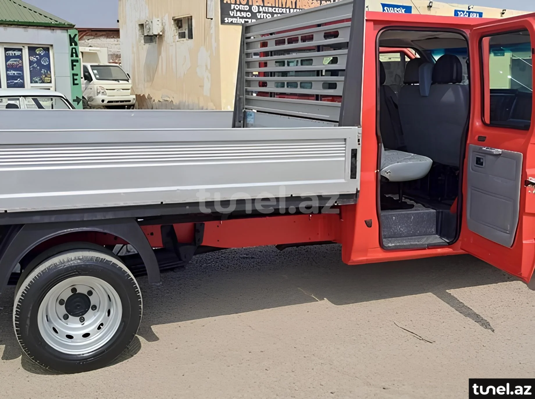 Ford Transit 2010