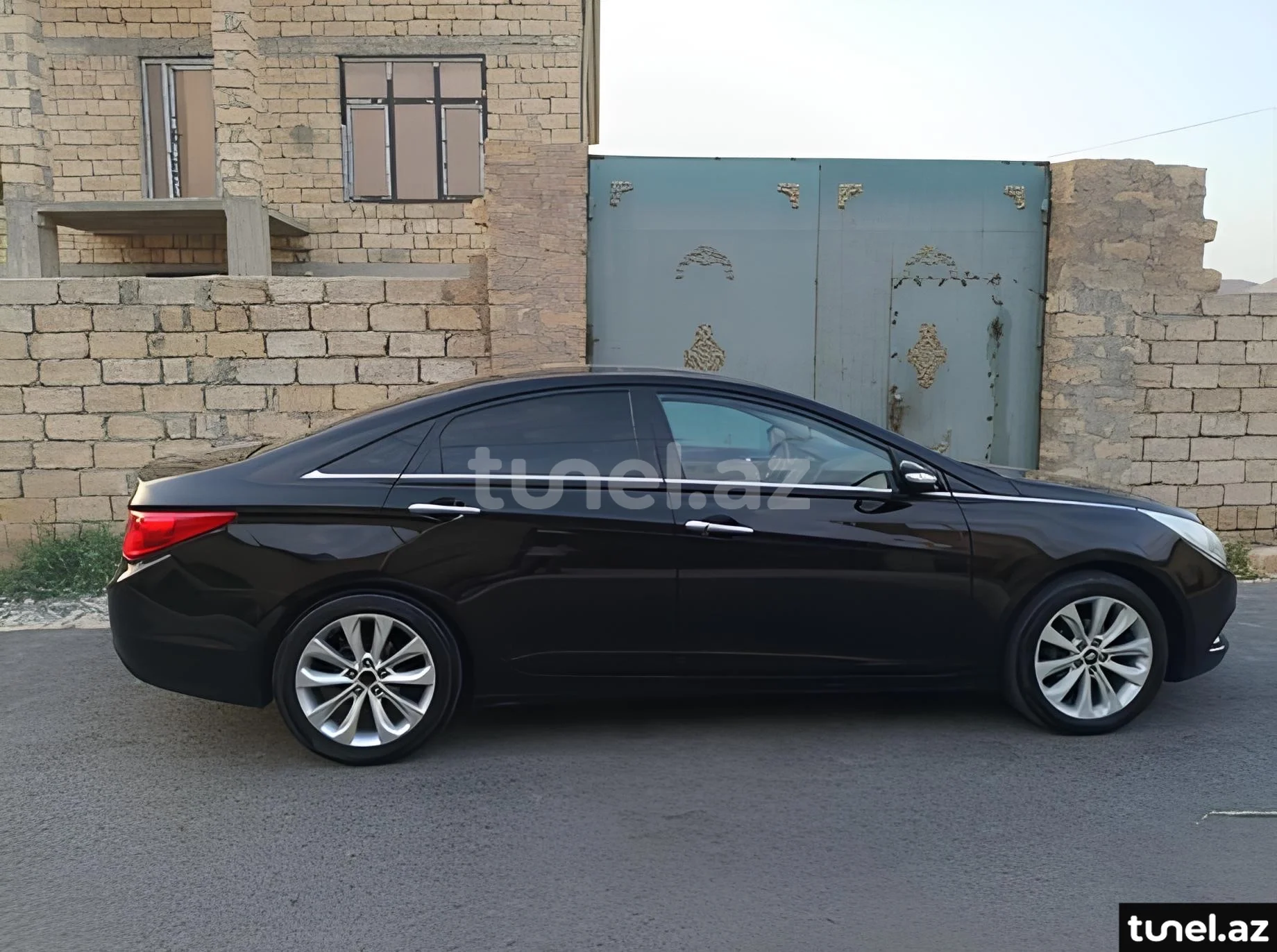 Hyundai Sonata 2010
