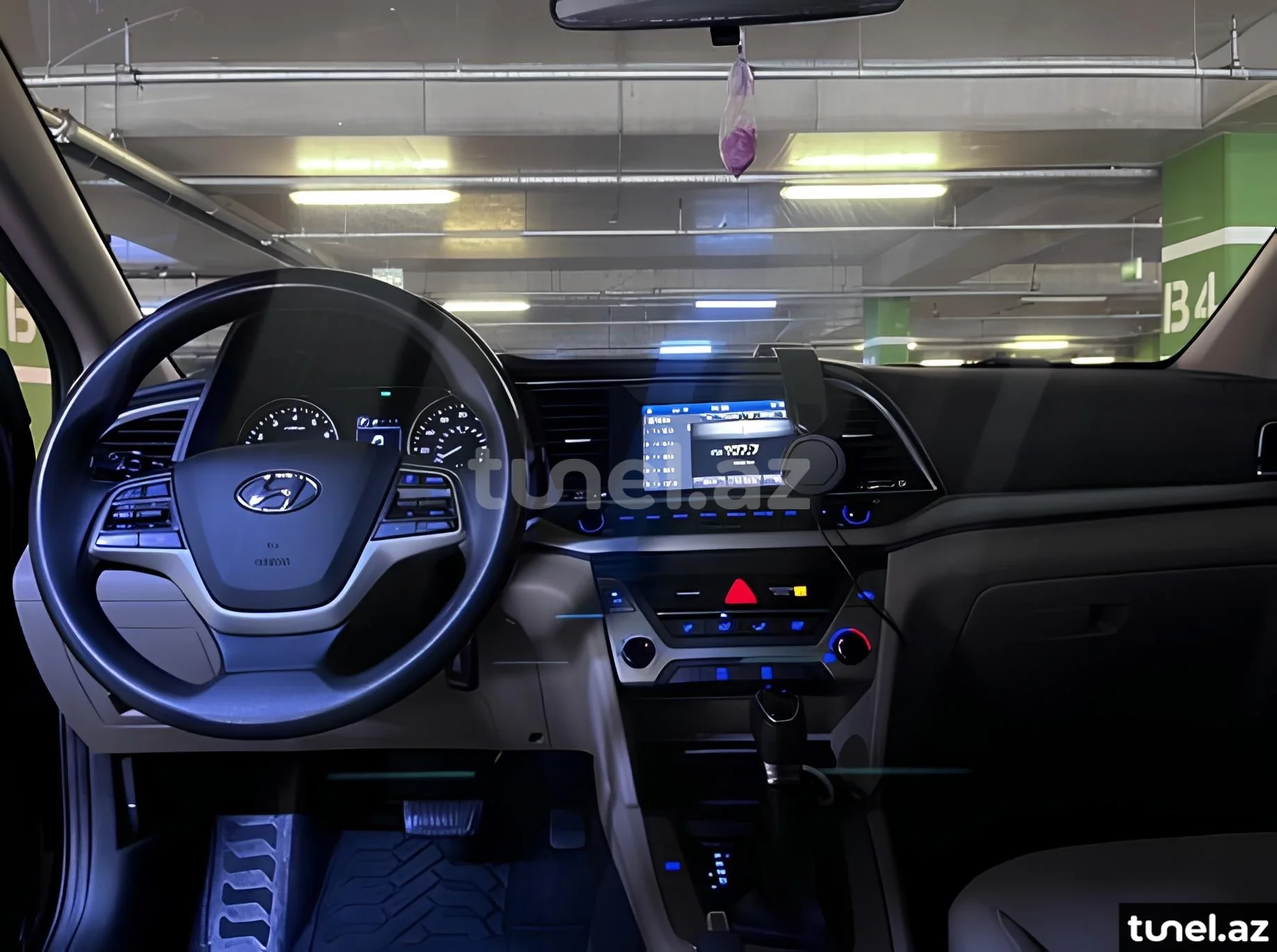 Hyundai Elantra 2017