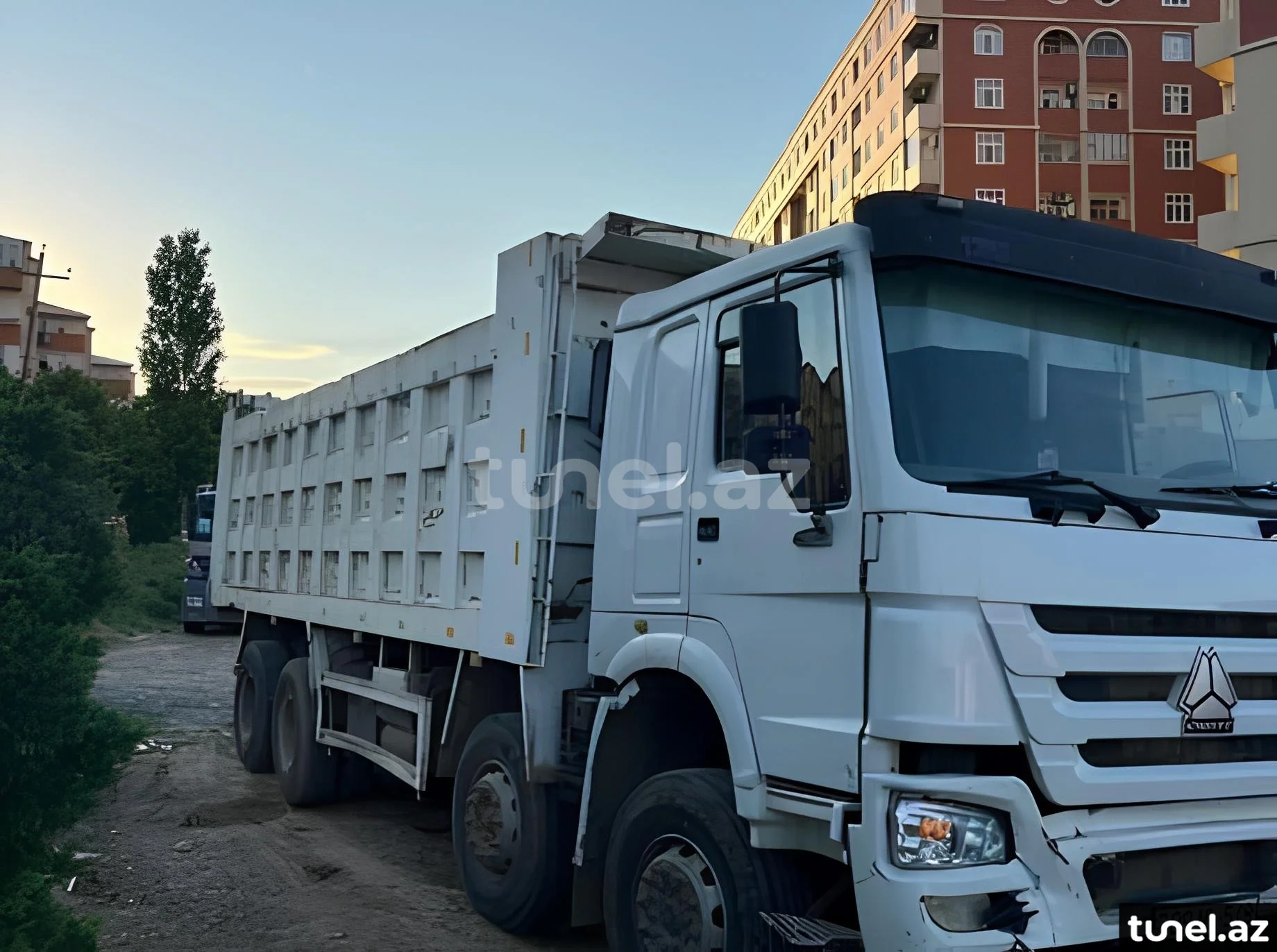 HOWO Shacman F2000 2012