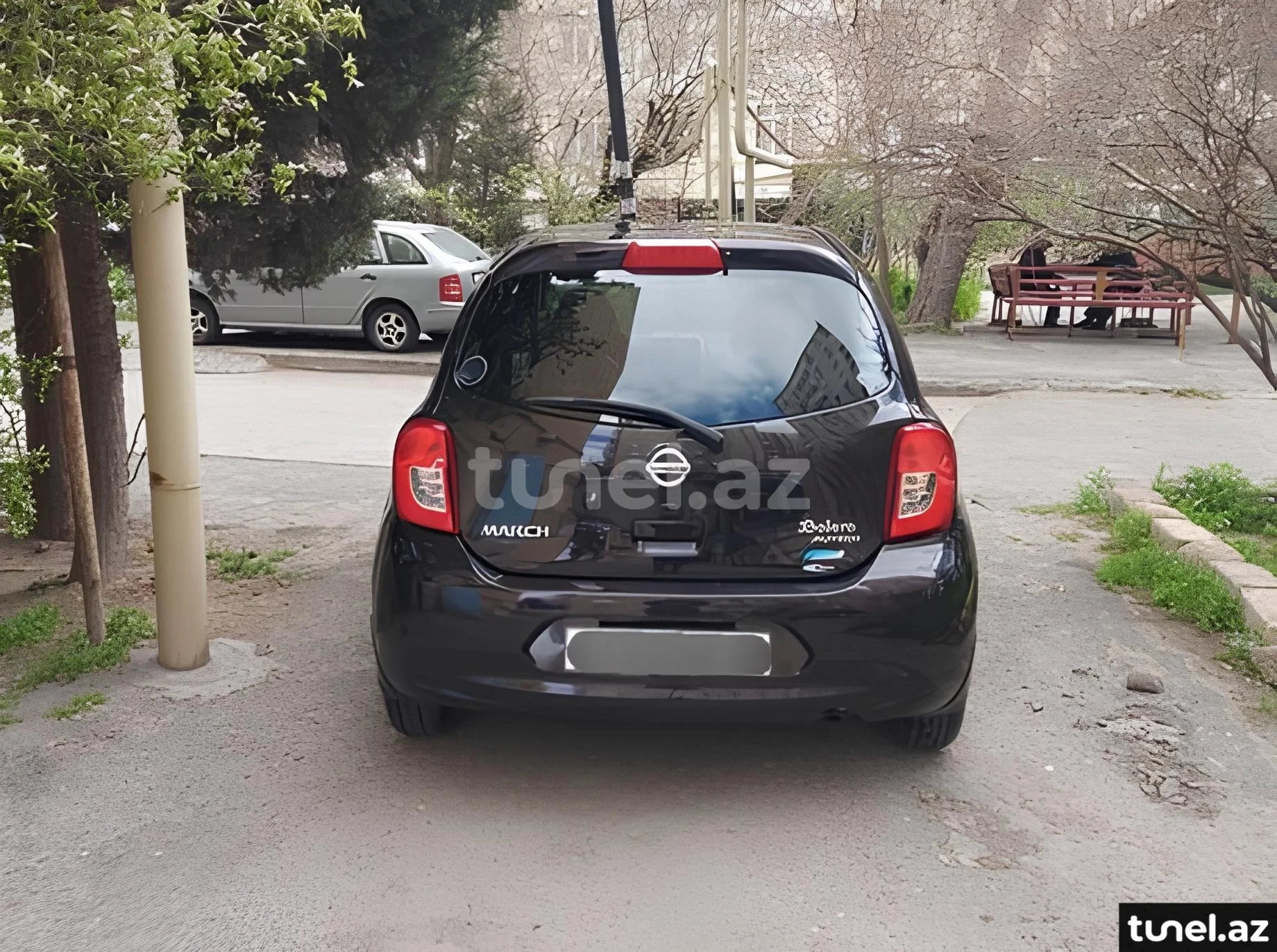 Nissan March 2014