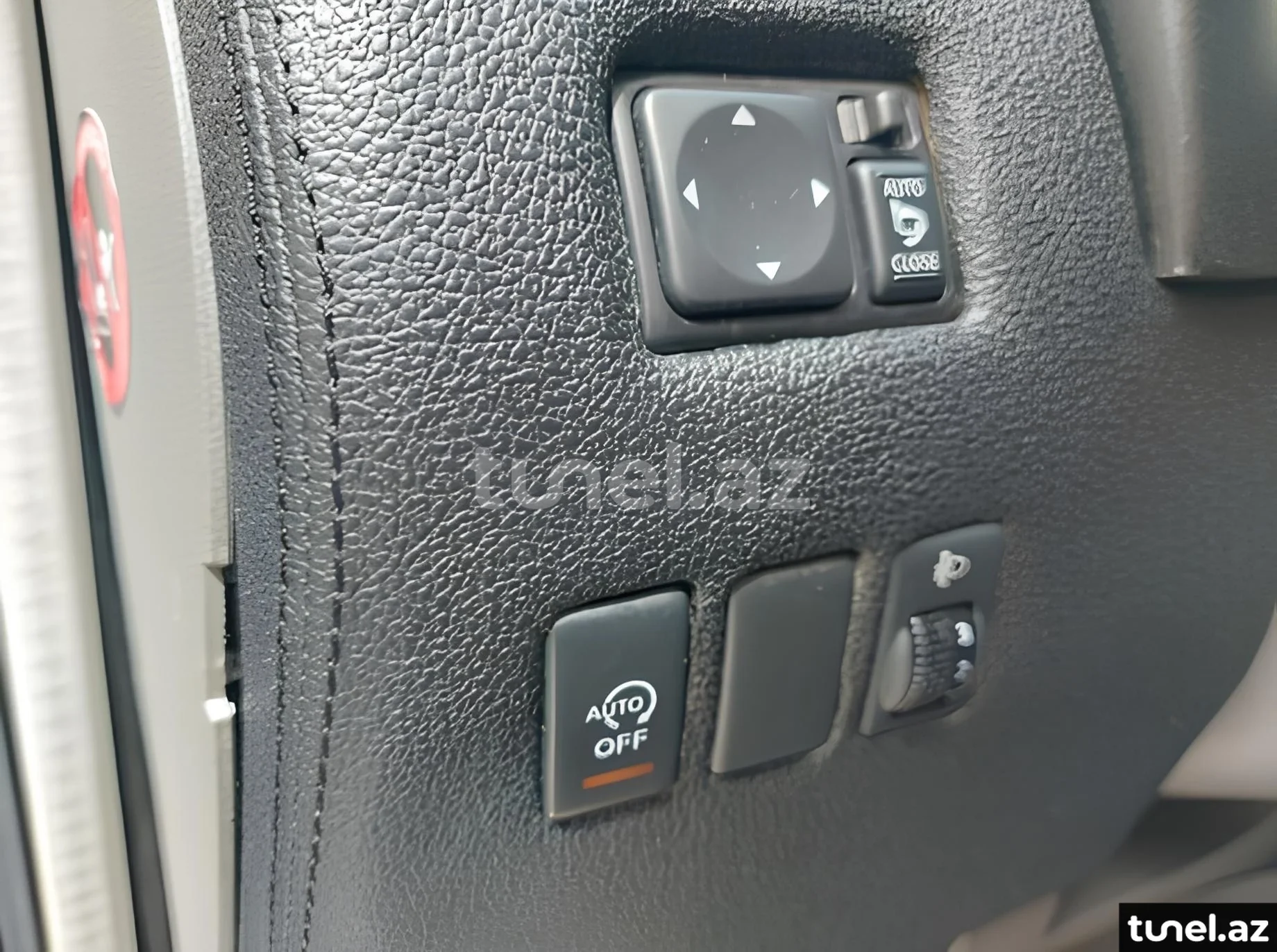 Nissan March 2014