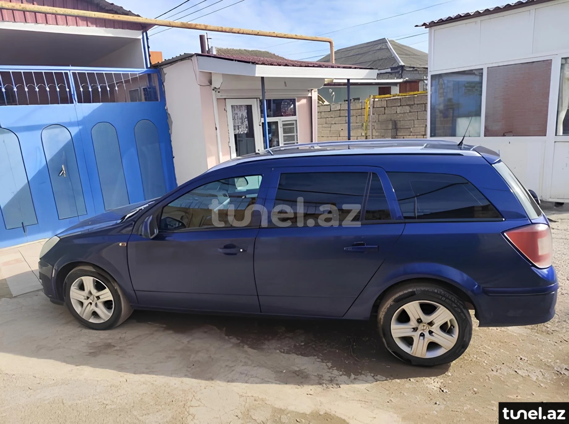 Opel Astra 2010