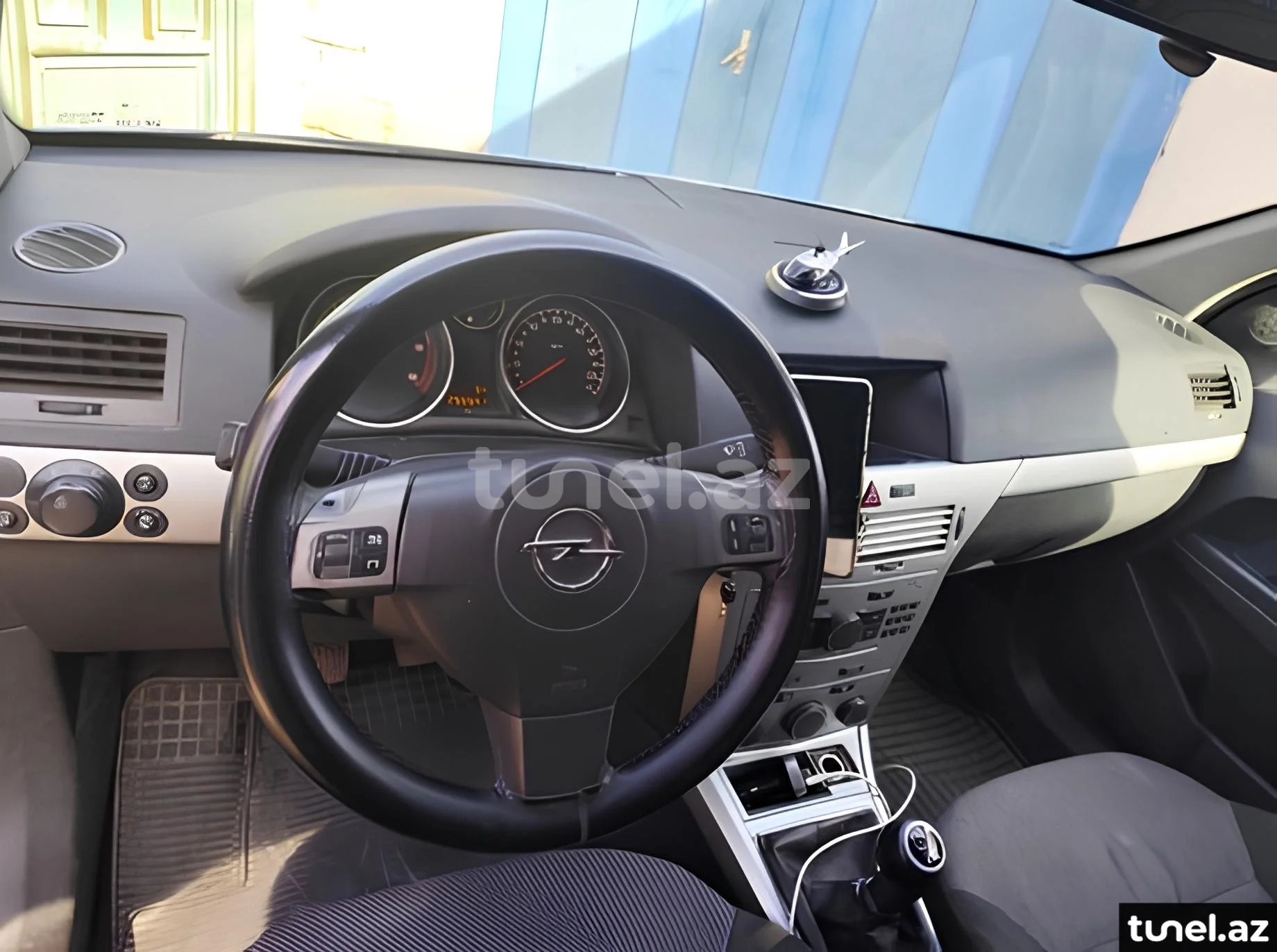 Opel Astra 2010