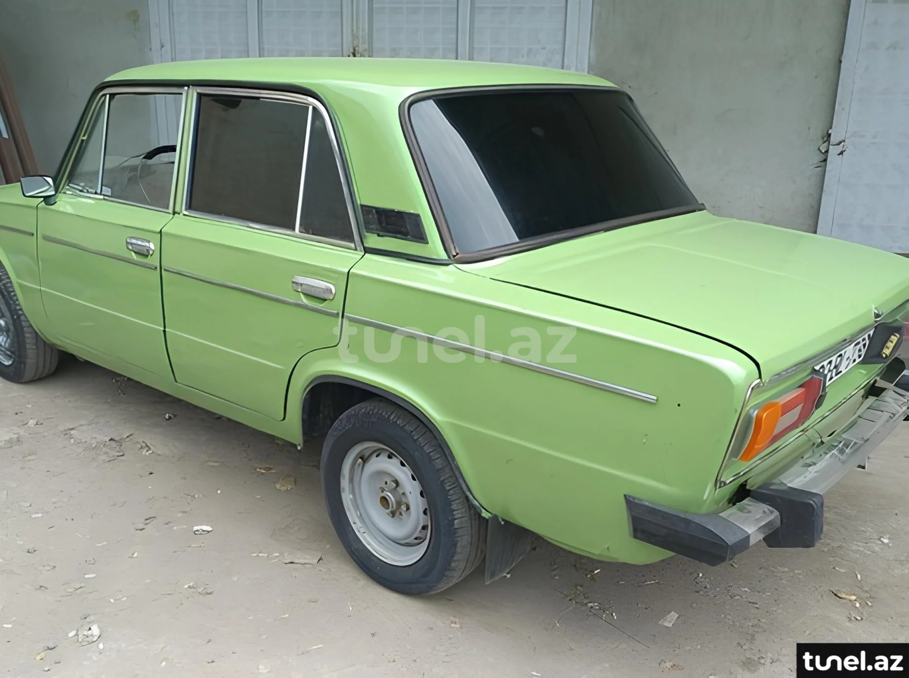 LADA (VAZ) 2106 1983