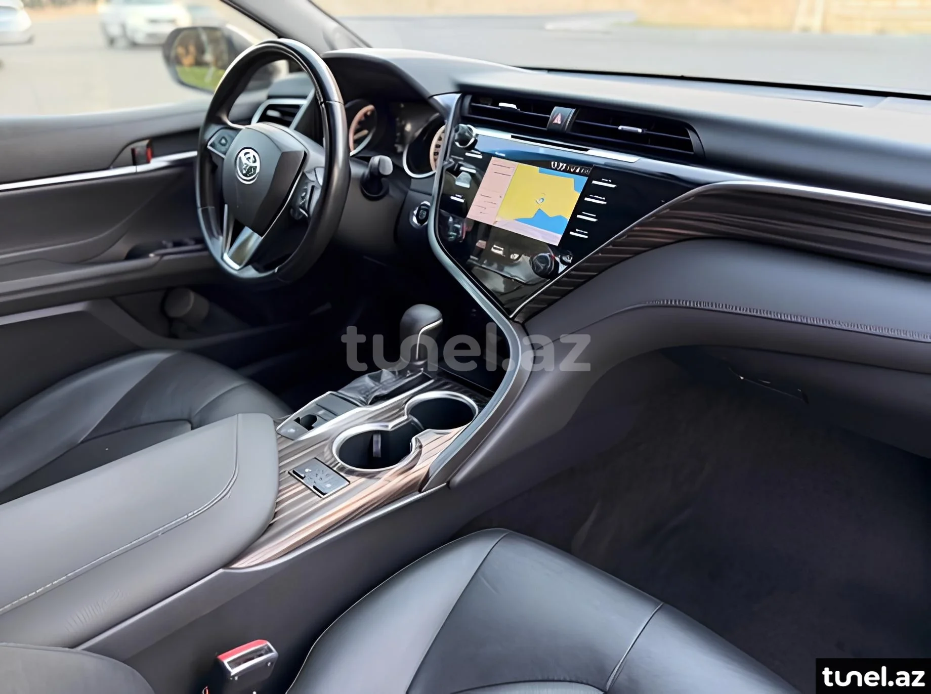 Toyota Camry 2018