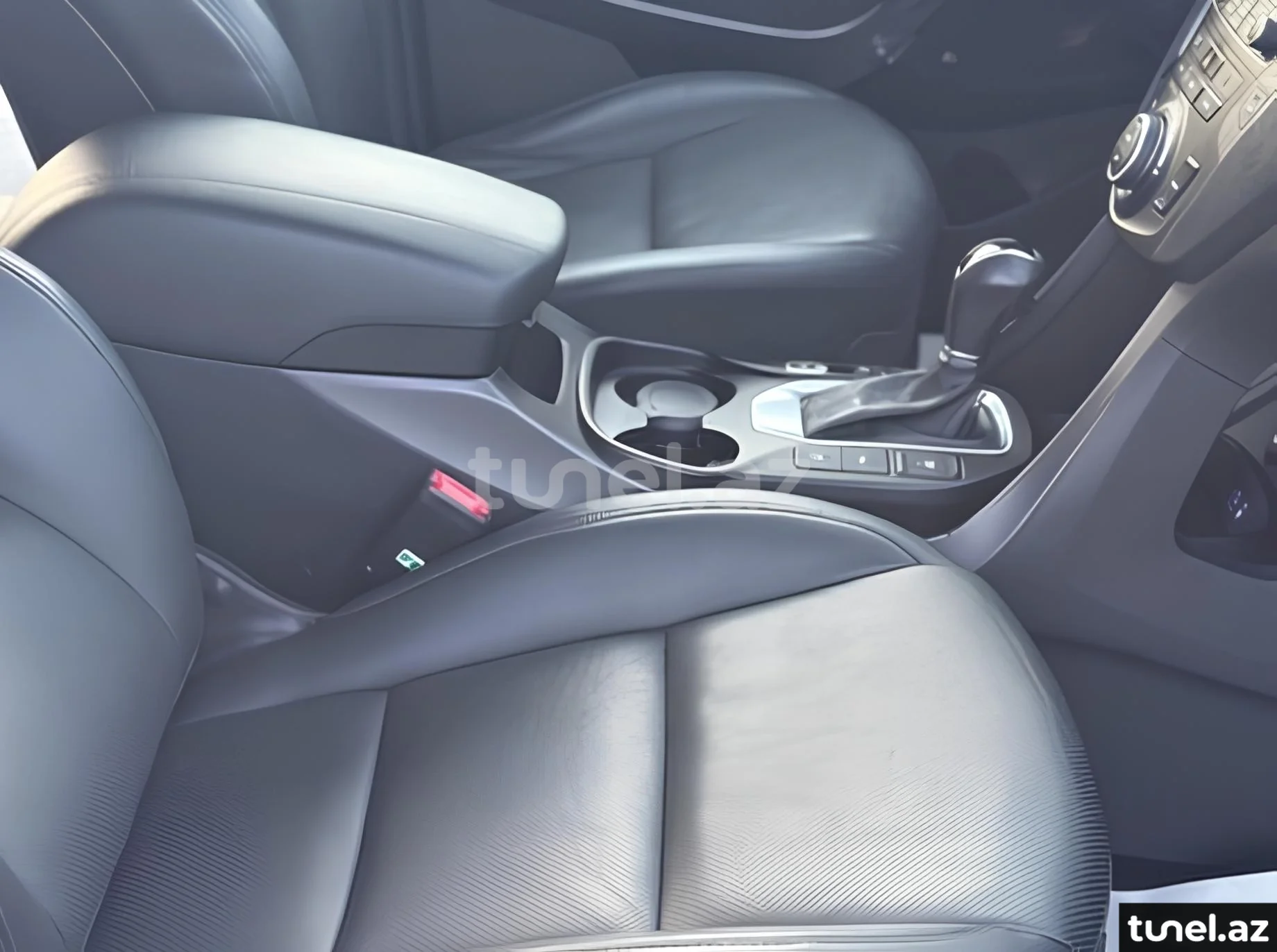Hyundai Santa Fe 2016