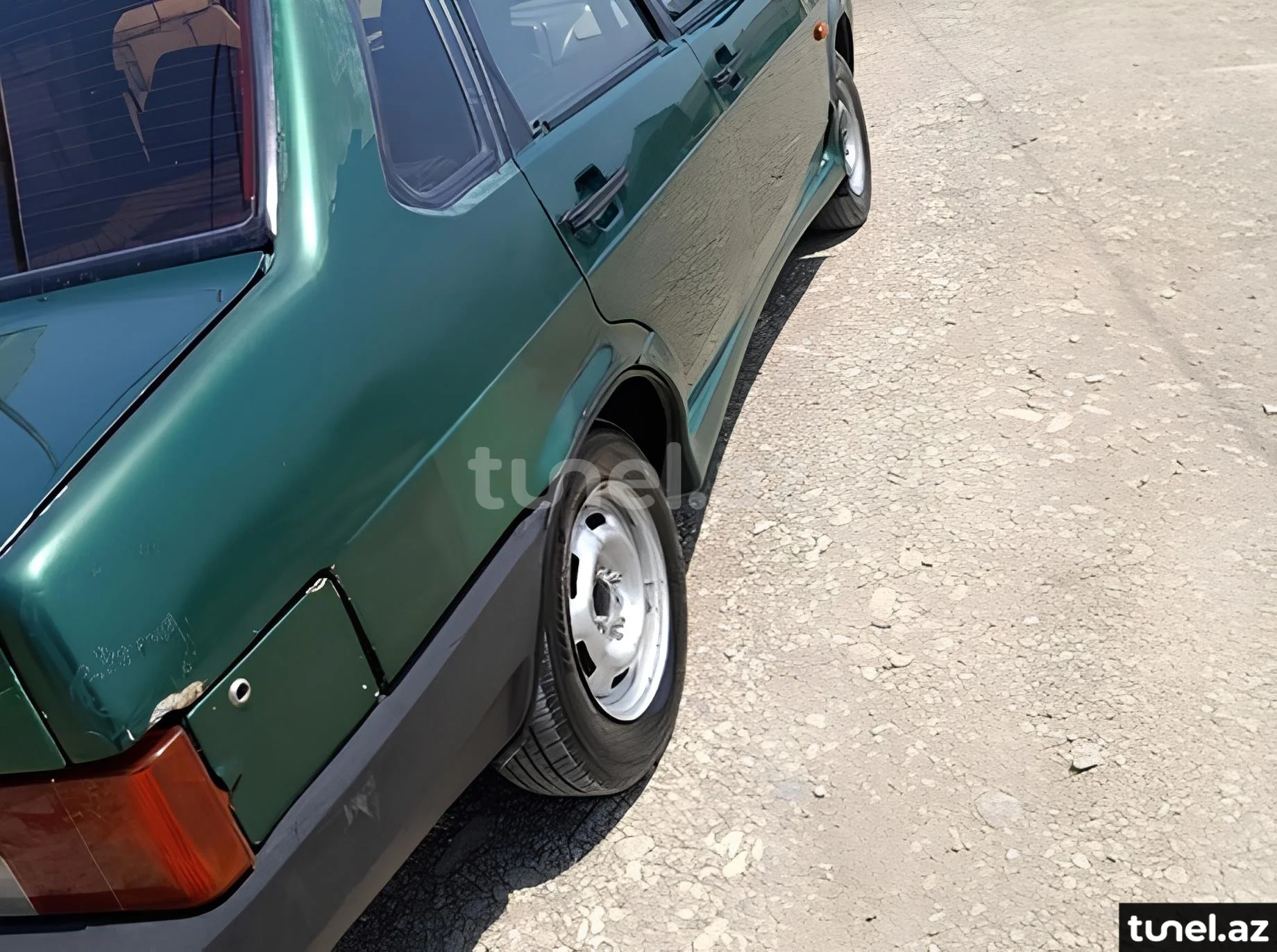 LADA (VAZ) 21099 2000