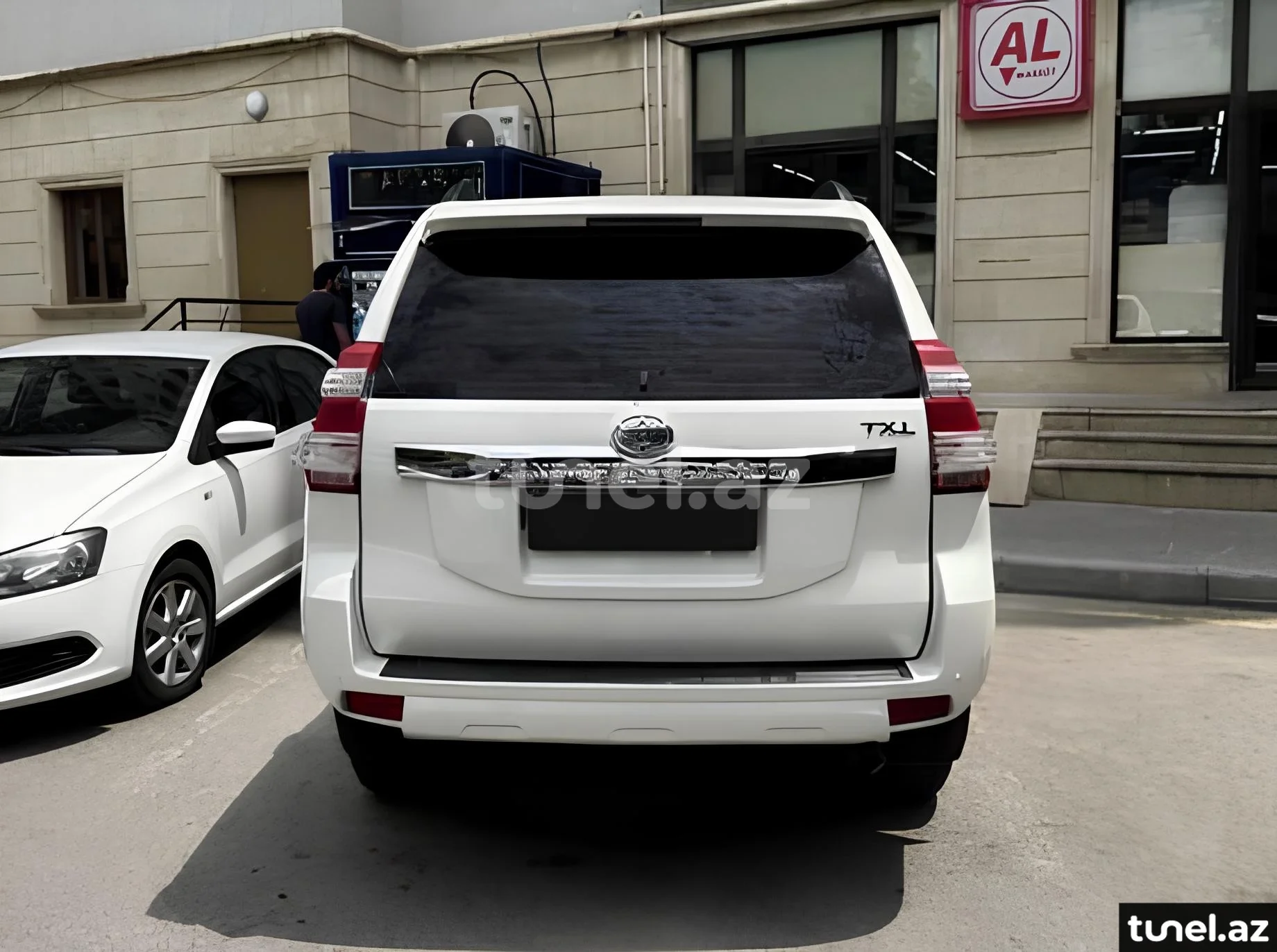 Toyota Land Cruiser Prado 2013