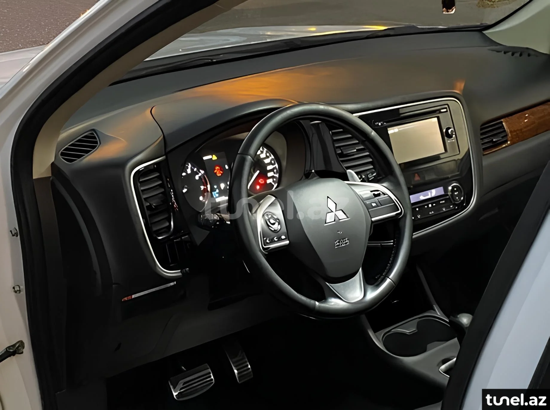 Mitsubishi Outlander 2014