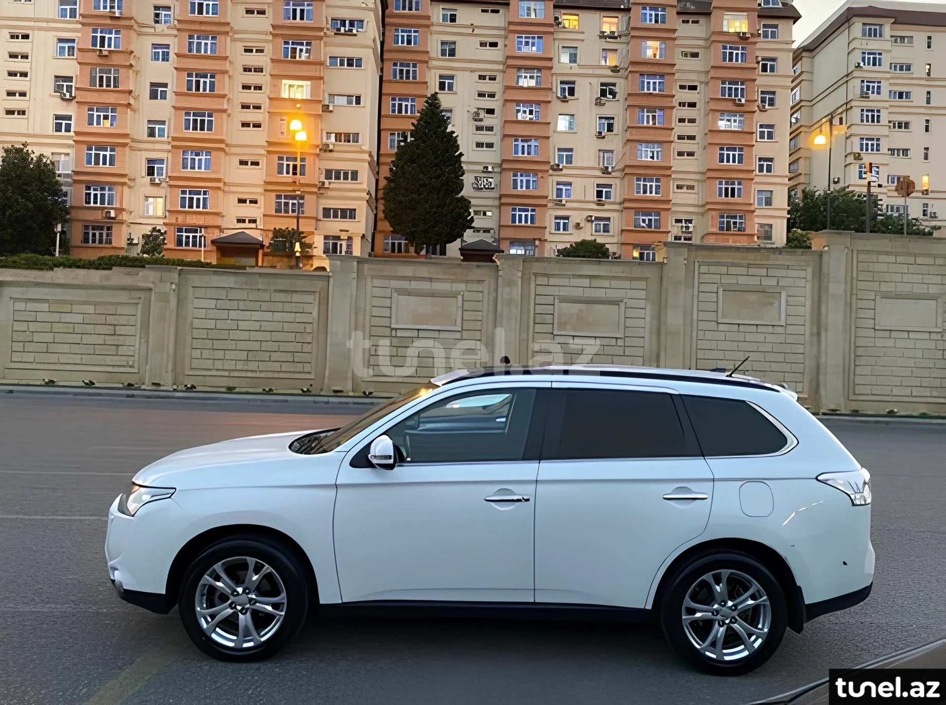 Mitsubishi Outlander 2014