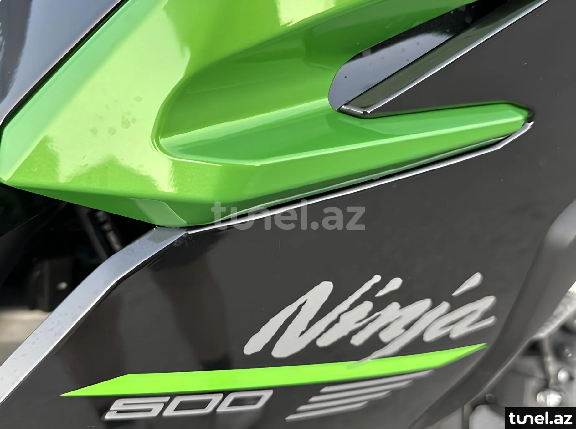 Kawasaki Ninja 500 2025