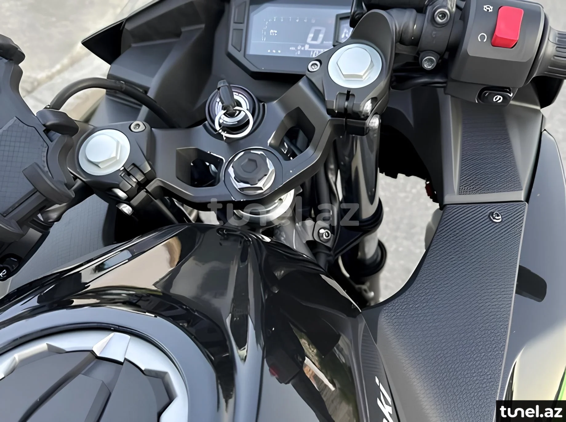 Kawasaki Ninja 500 2025