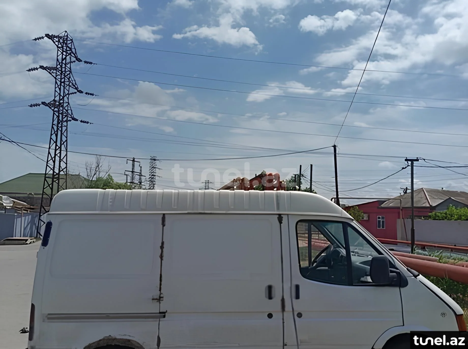 Ford Transit 2000