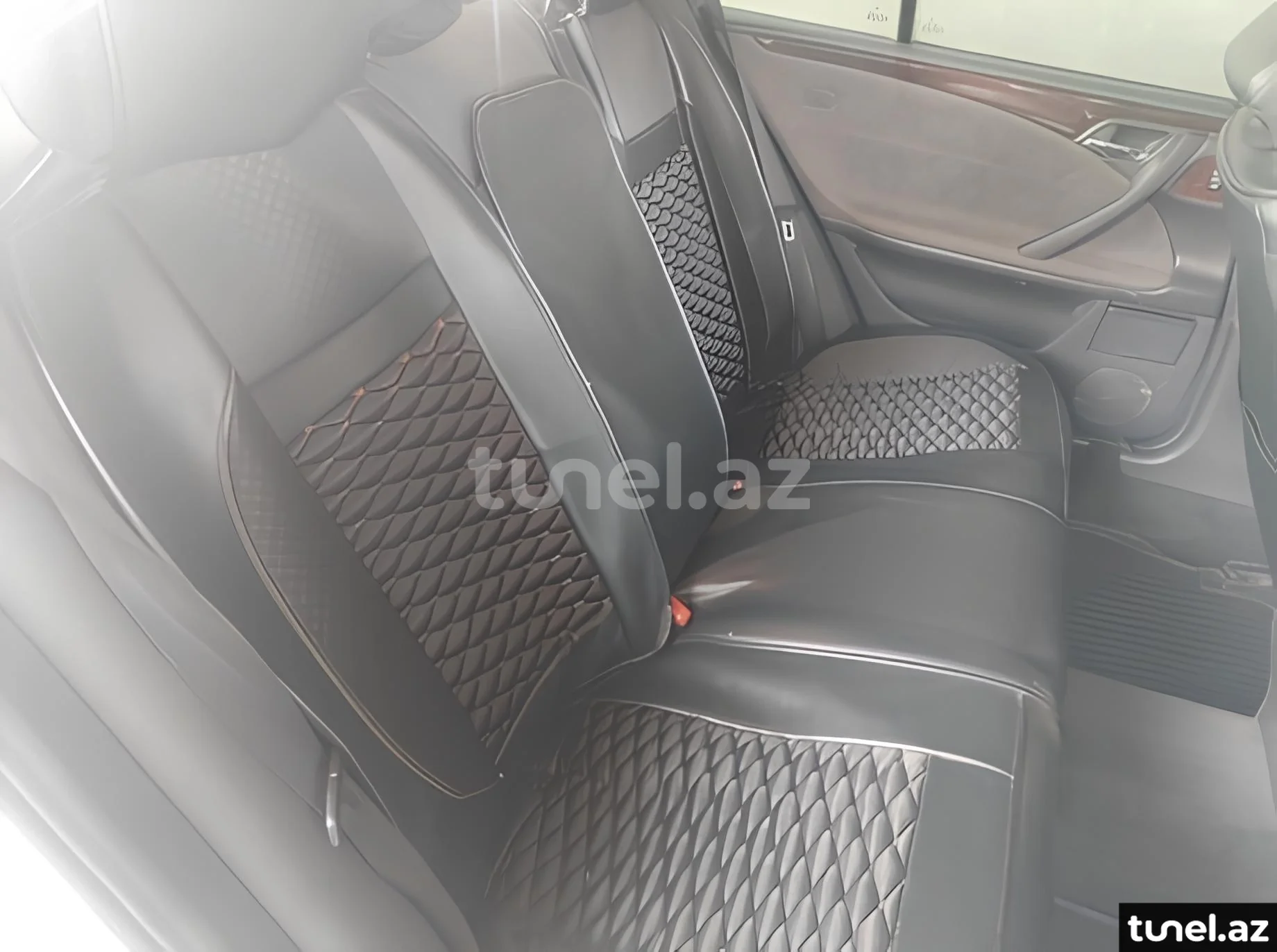 Mercedes E 220 2000