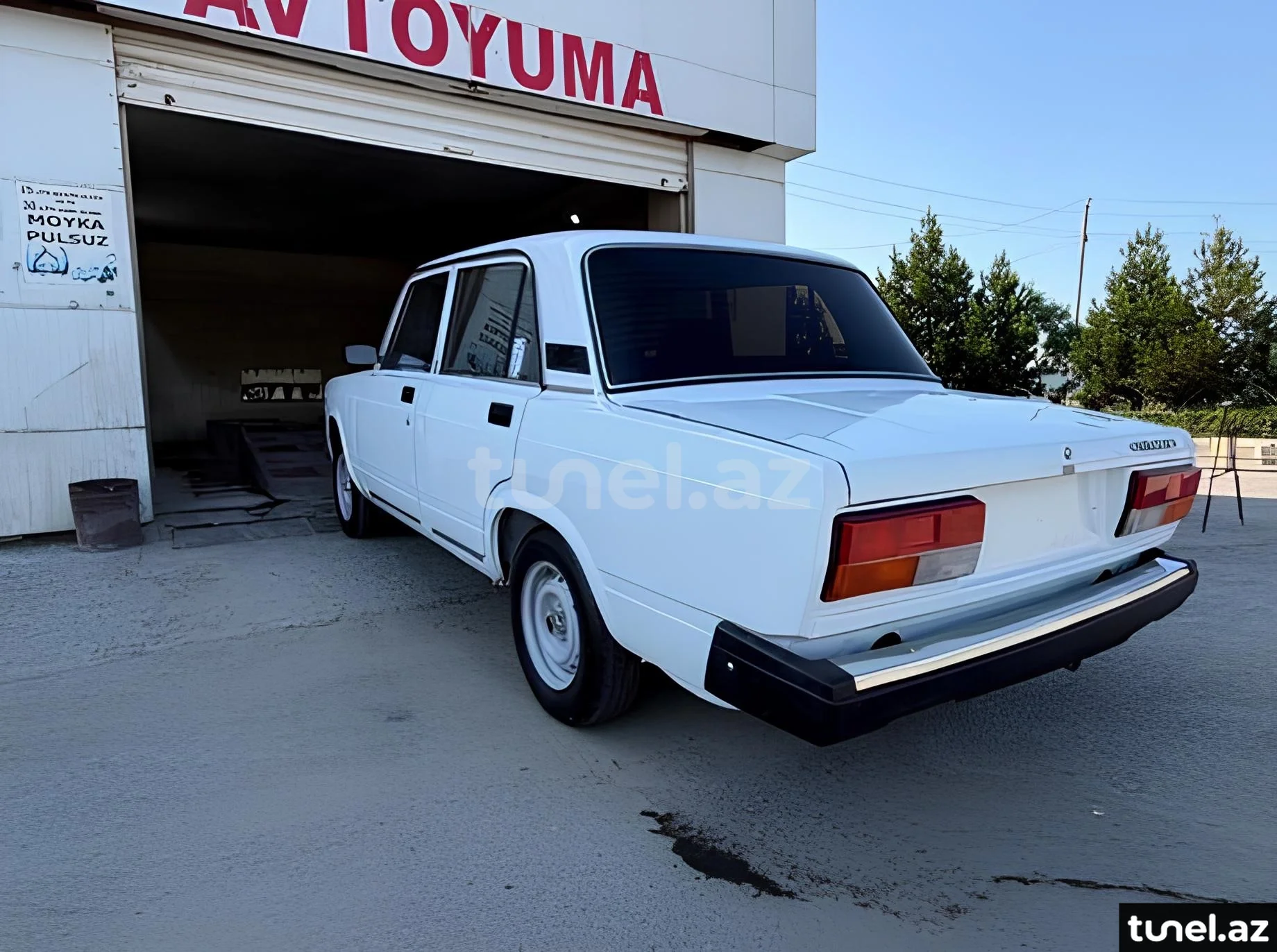 LADA (VAZ) 2107 2009