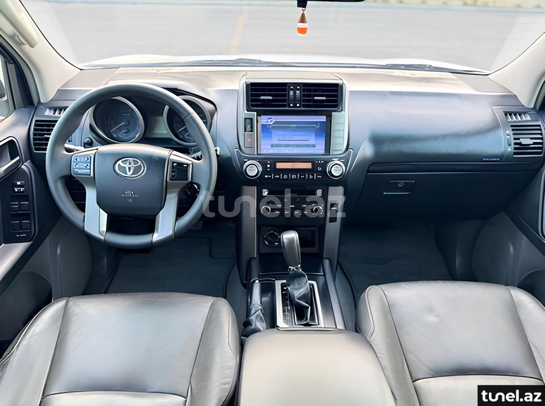 Toyota Land Cruiser Prado 2012
