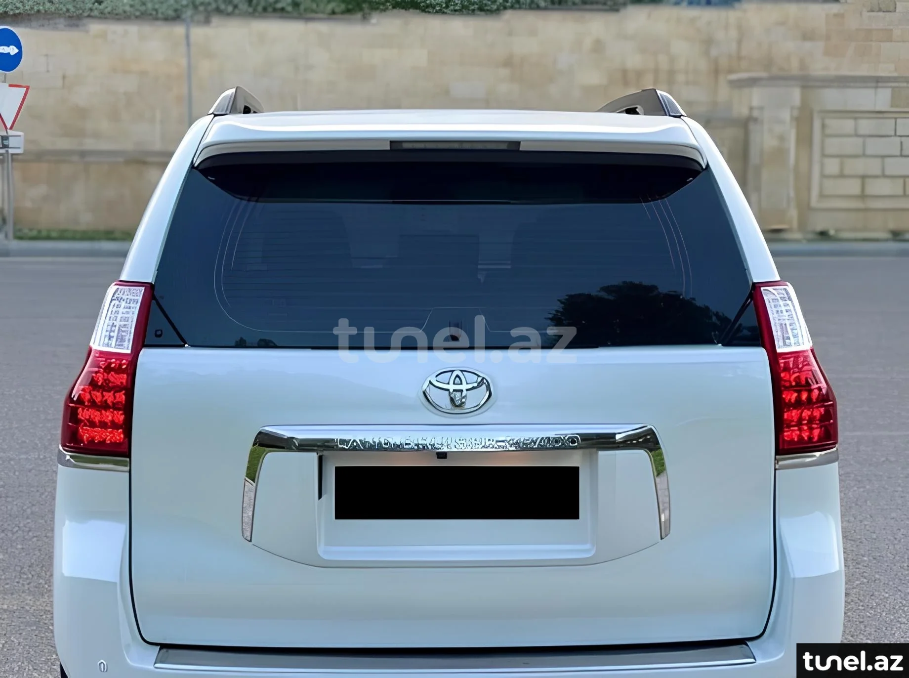 Toyota Land Cruiser Prado 2012