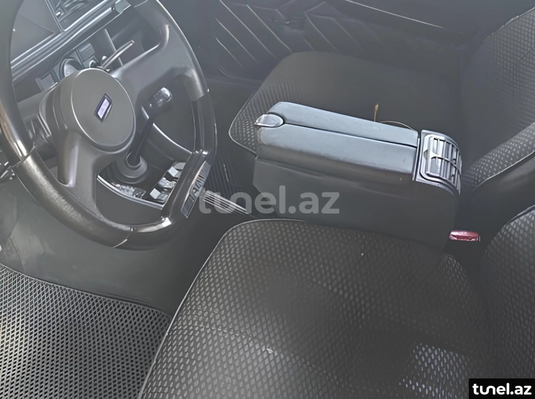 LADA (VAZ) 2107 2010