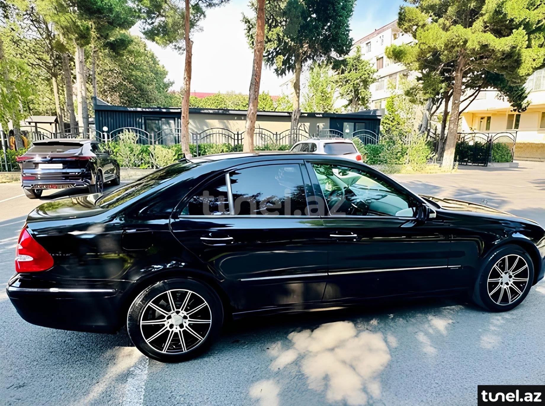 Mercedes E 240 2003