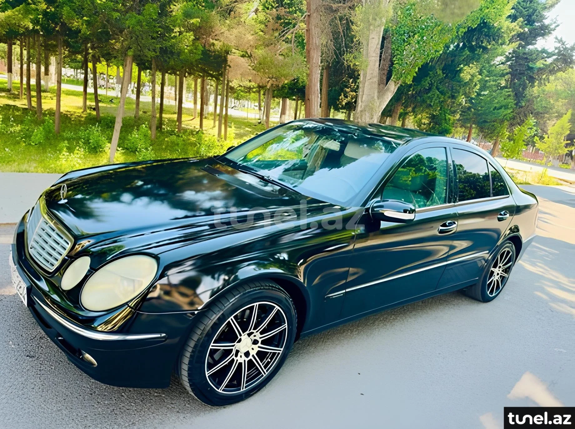 Mercedes E 240 2003