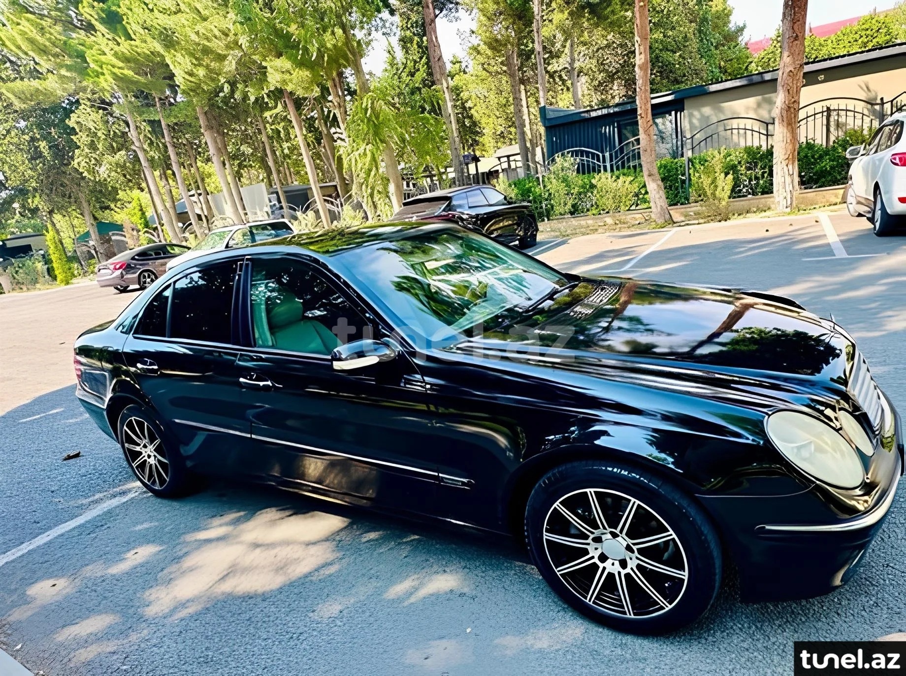 Mercedes E 240 2003