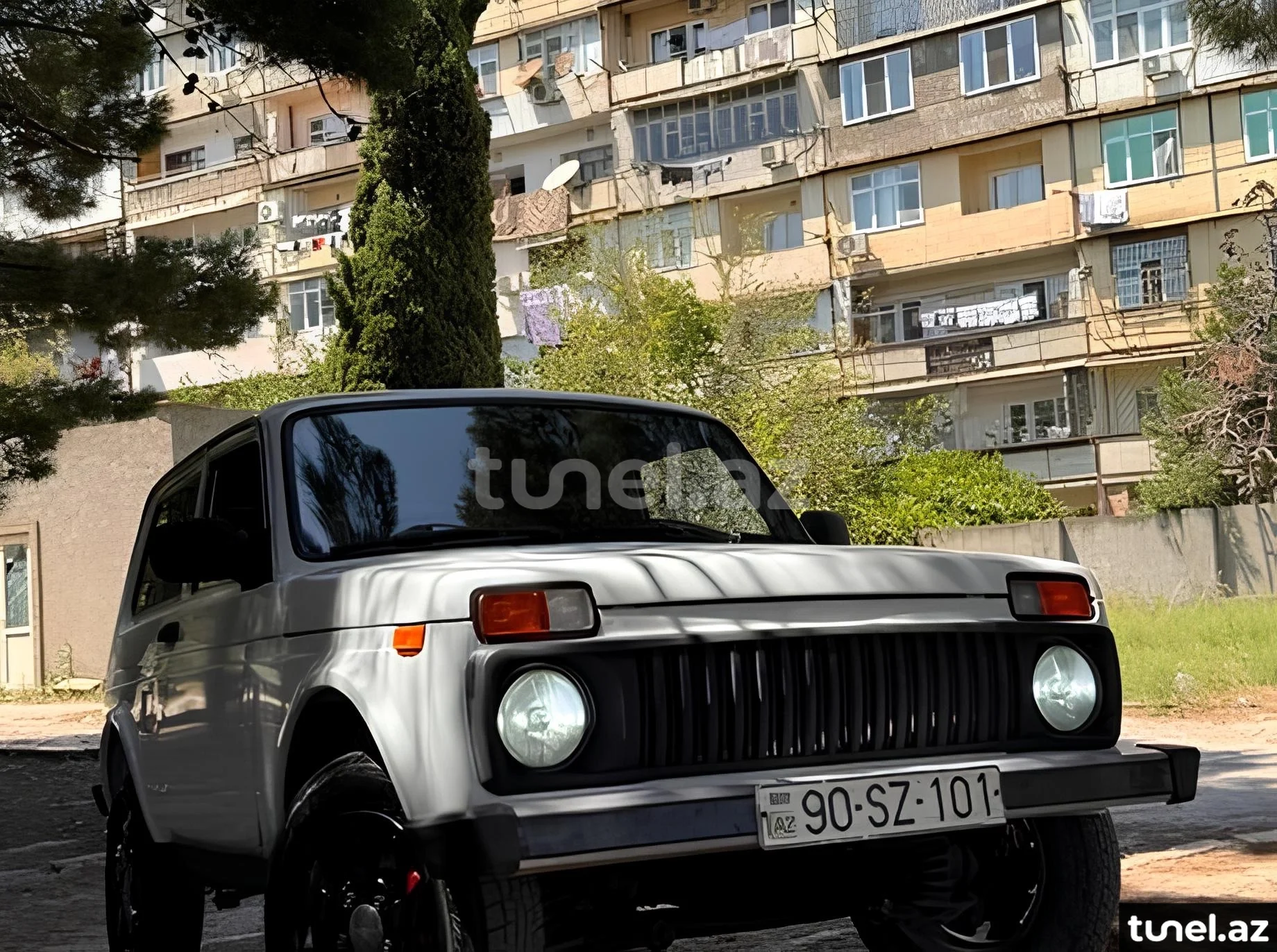 LADA (VAZ) Niva 2016
