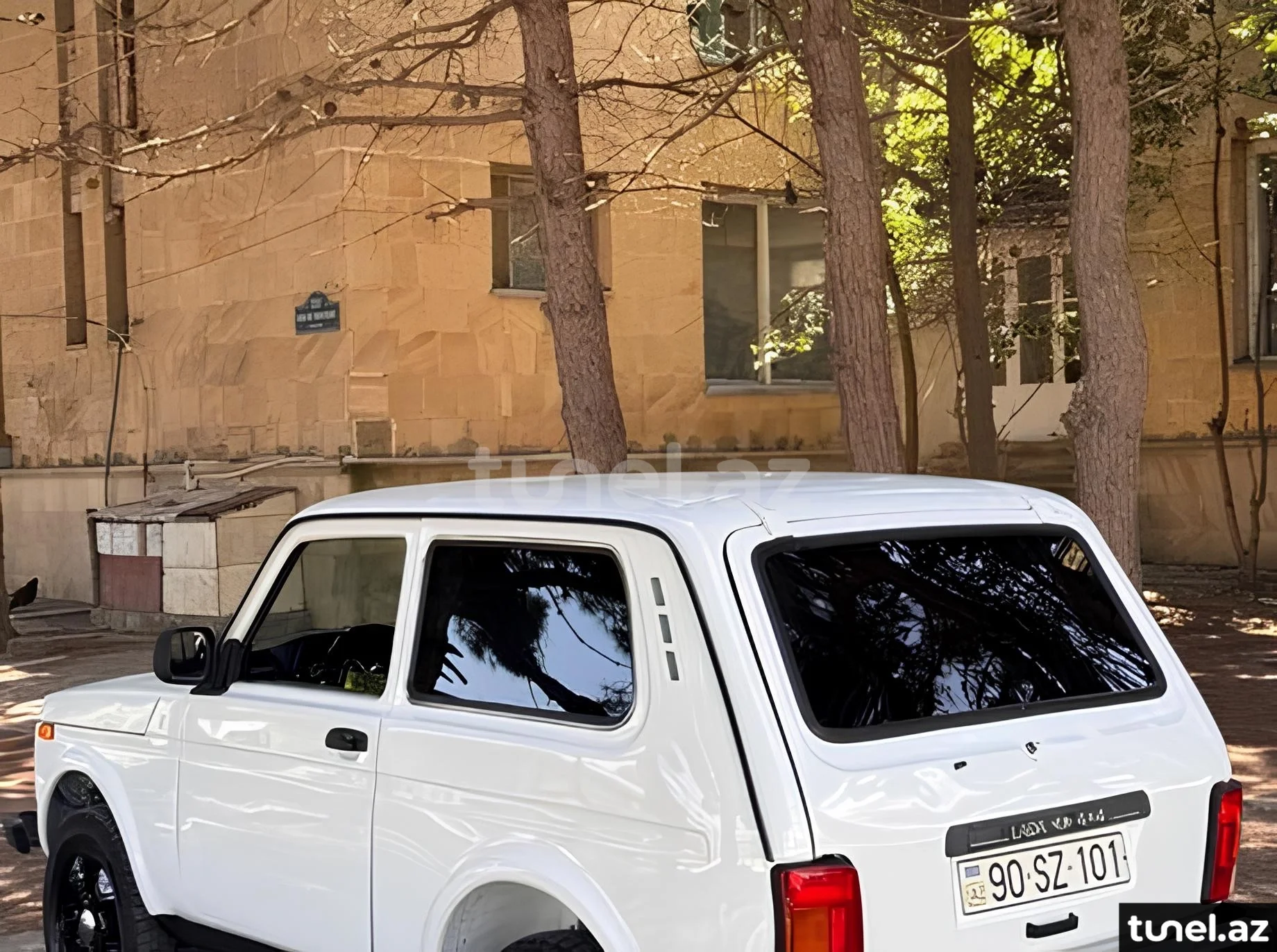 LADA (VAZ) Niva 2016