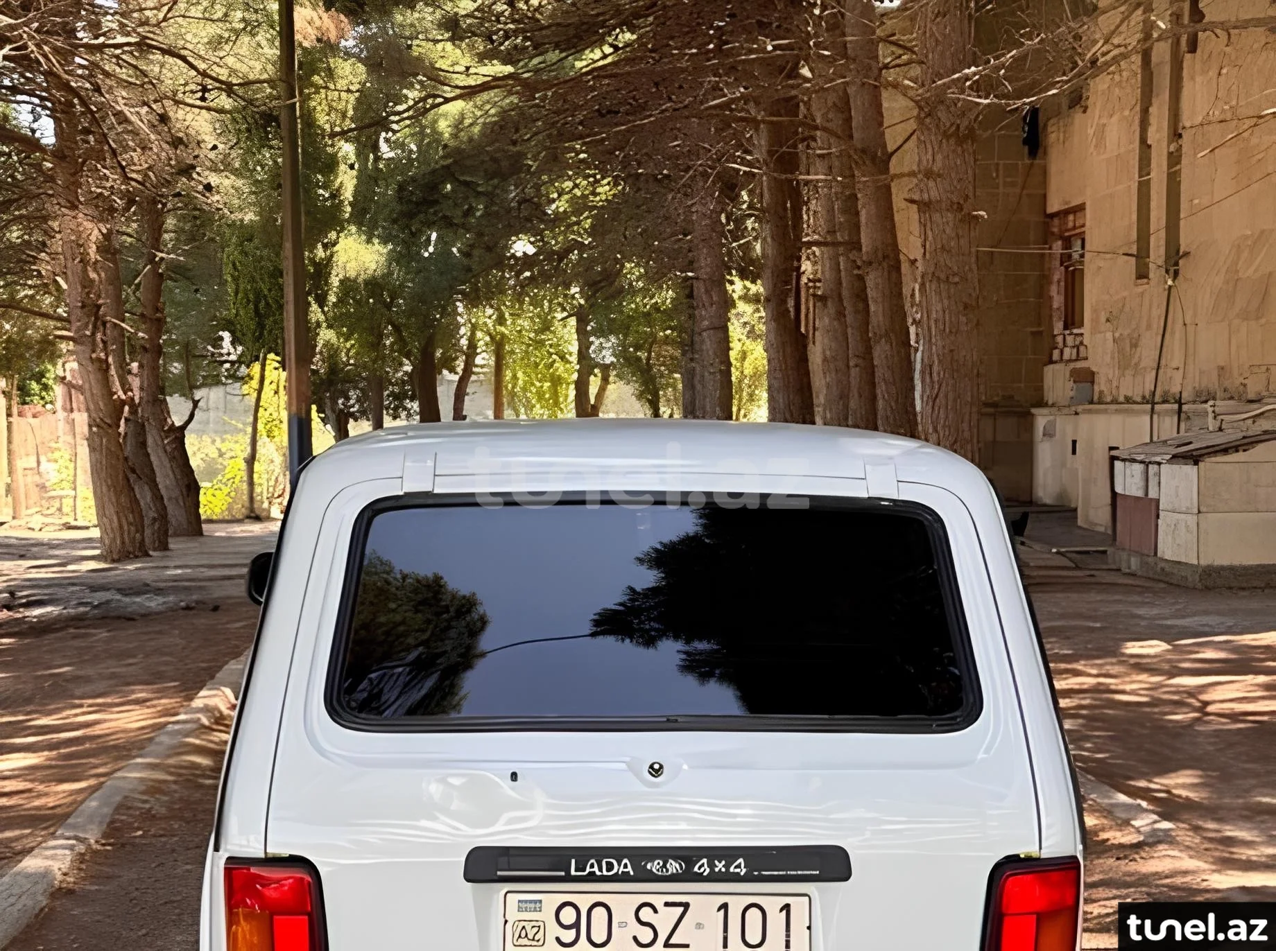 LADA (VAZ) Niva 2016