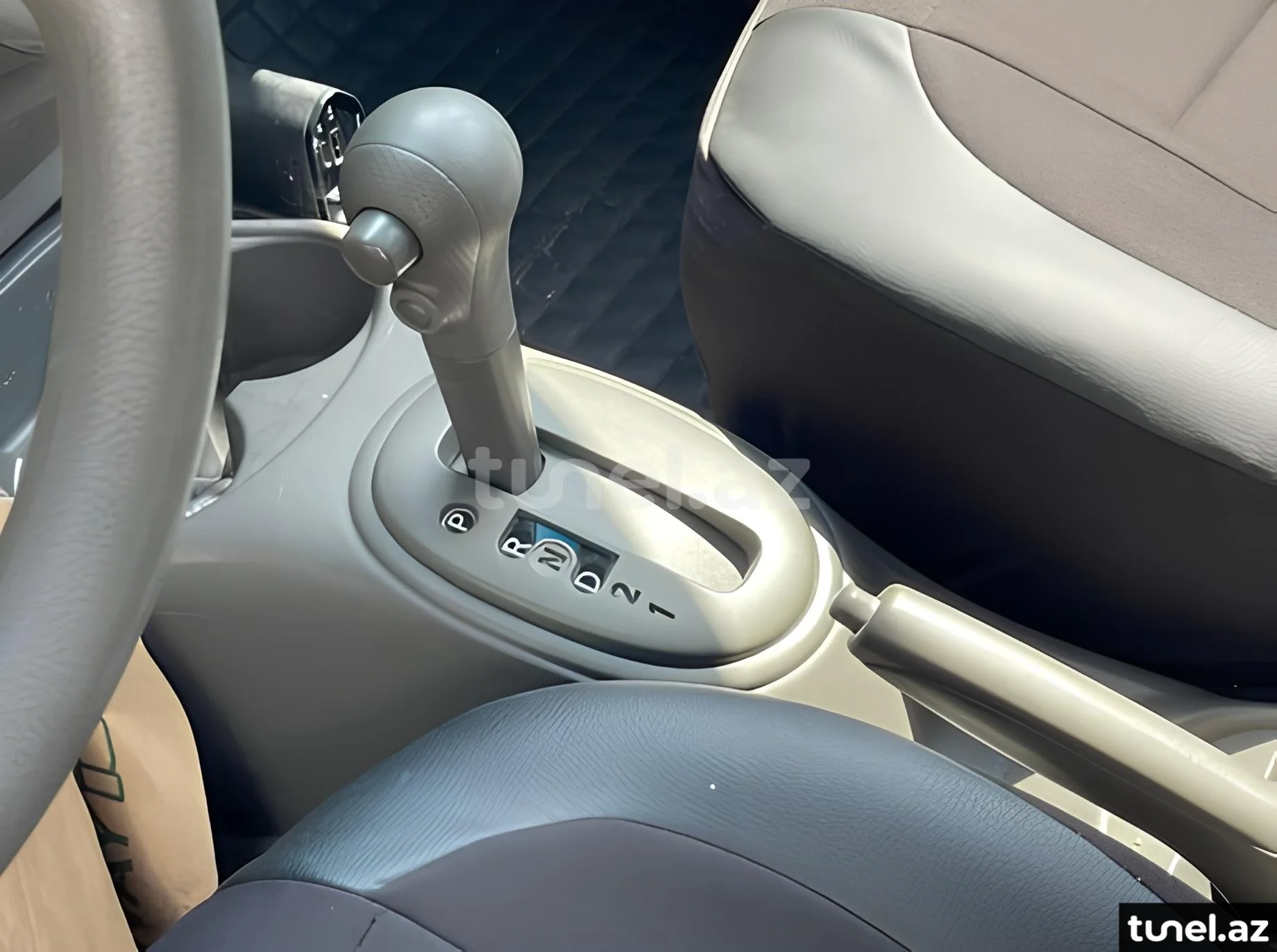 Nissan Sunny 2015