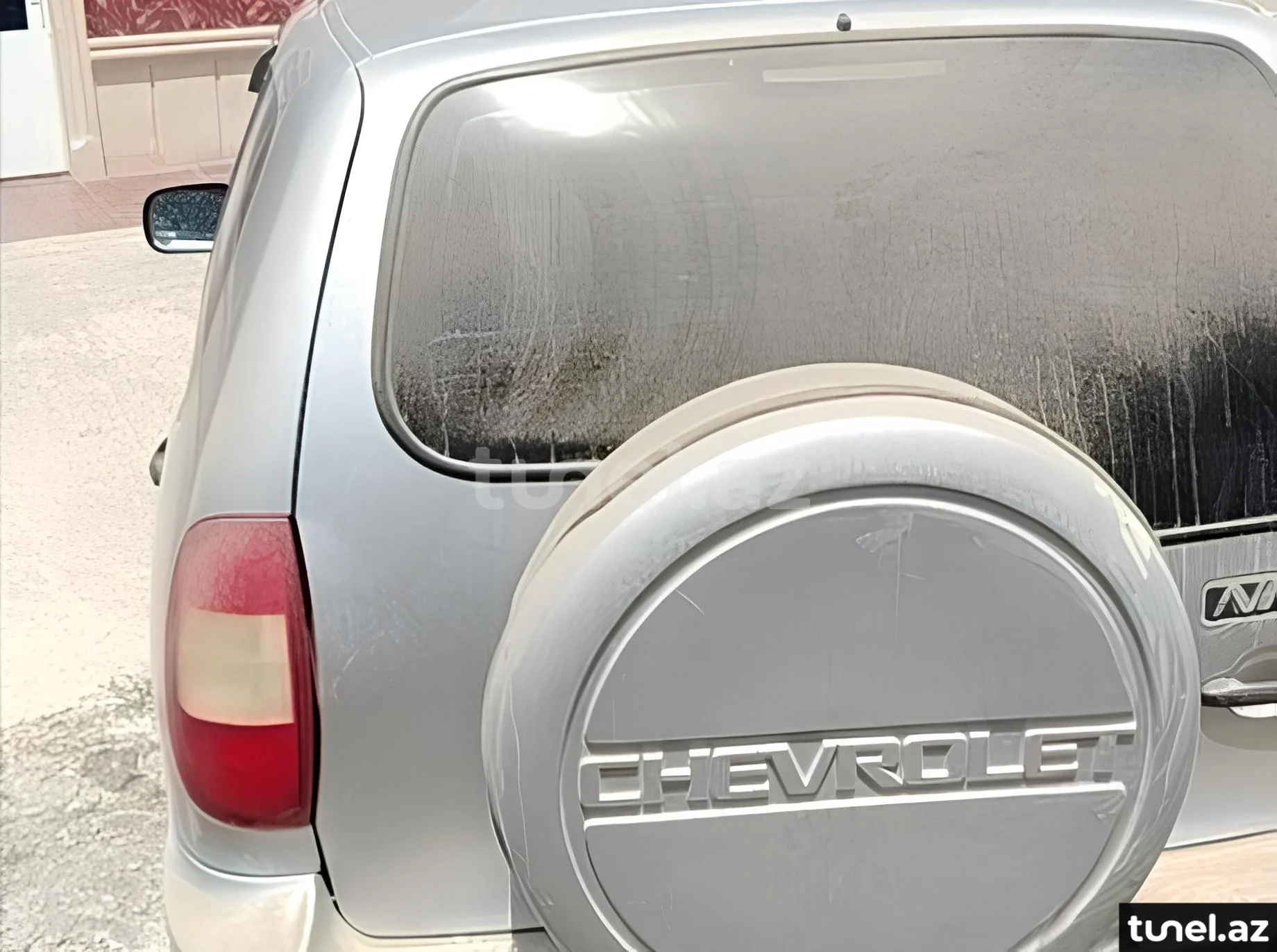 LADA (VAZ) Niva 2006