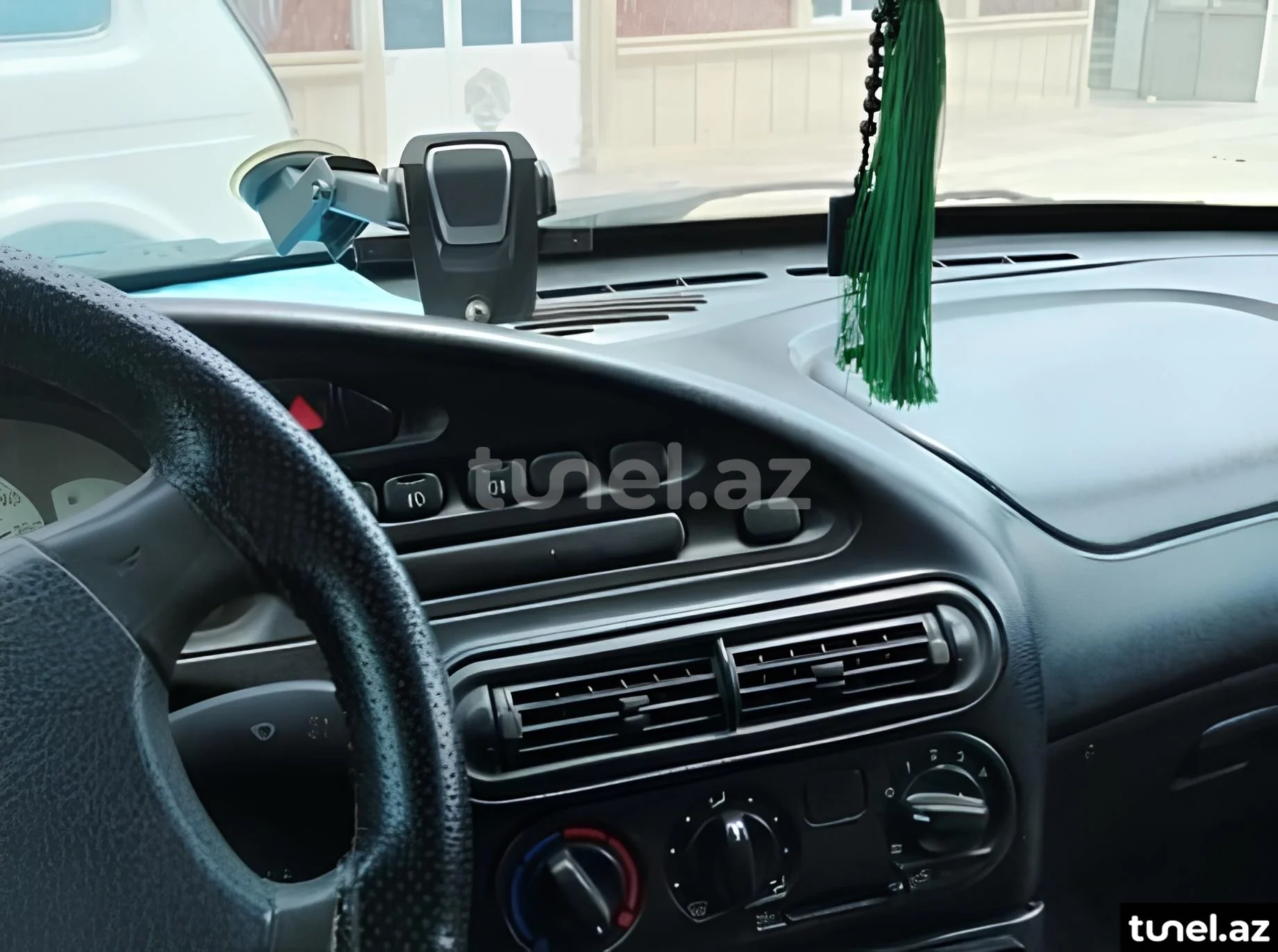LADA (VAZ) Niva 2006