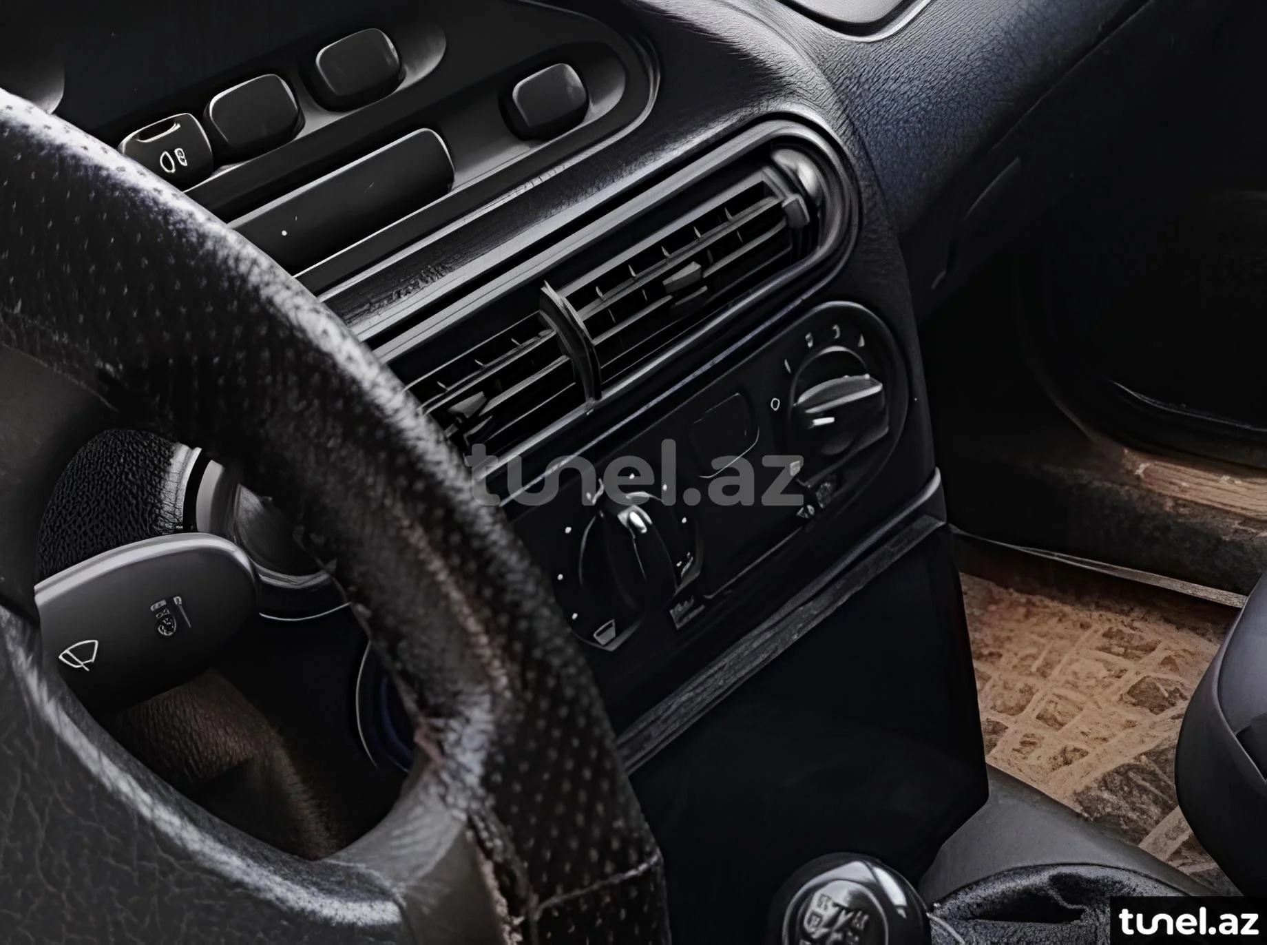 LADA (VAZ) Niva 2006