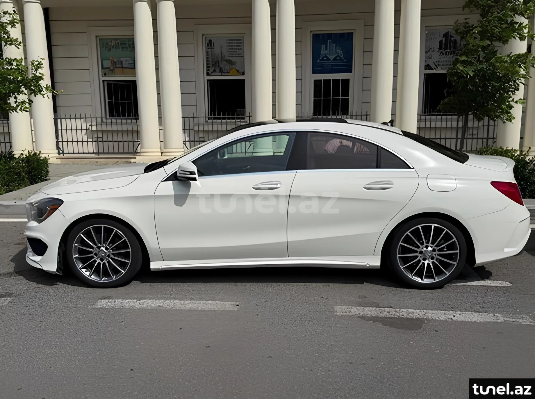 Mercedes CLA 250 4MATIC 2015