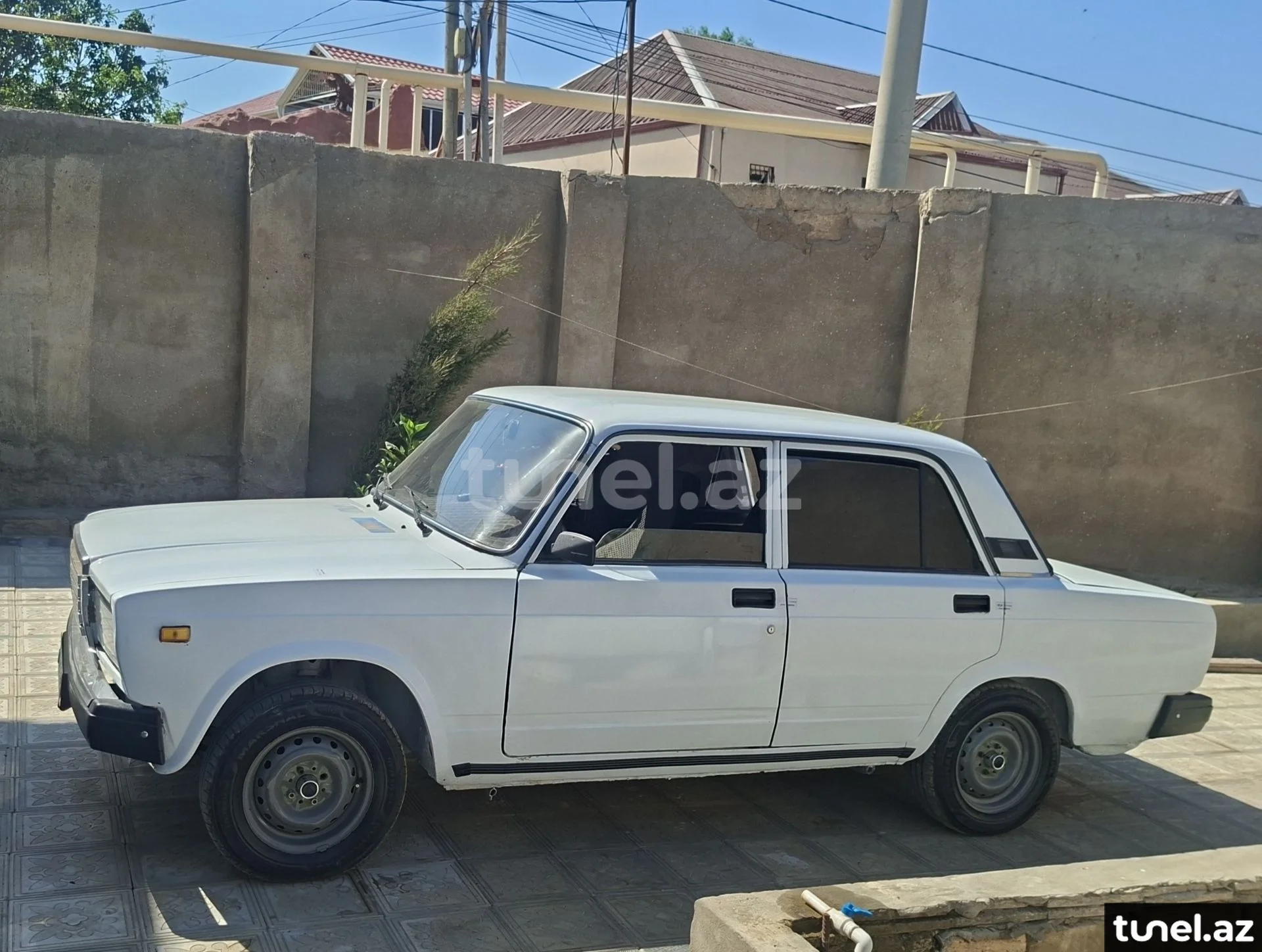 LADA (VAZ) 2107 2005